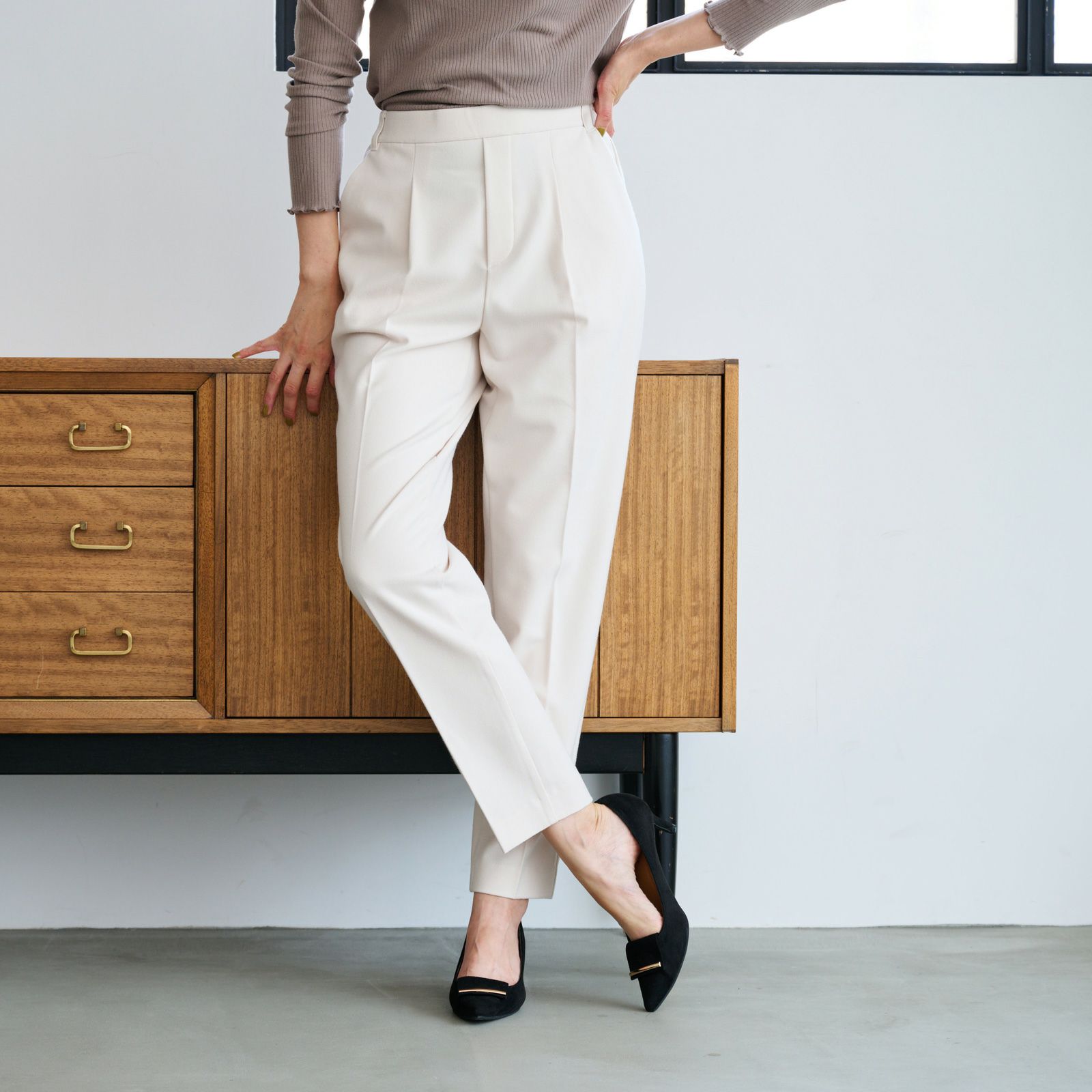 【オルスタ】両面起毛　また下長めテーパードパンツ