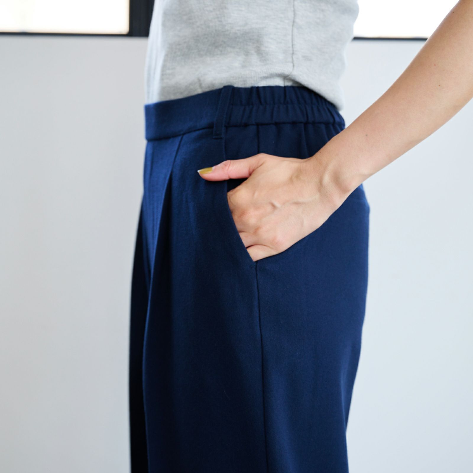 【オルスタ】両面起毛　また下長めワイドパンツ