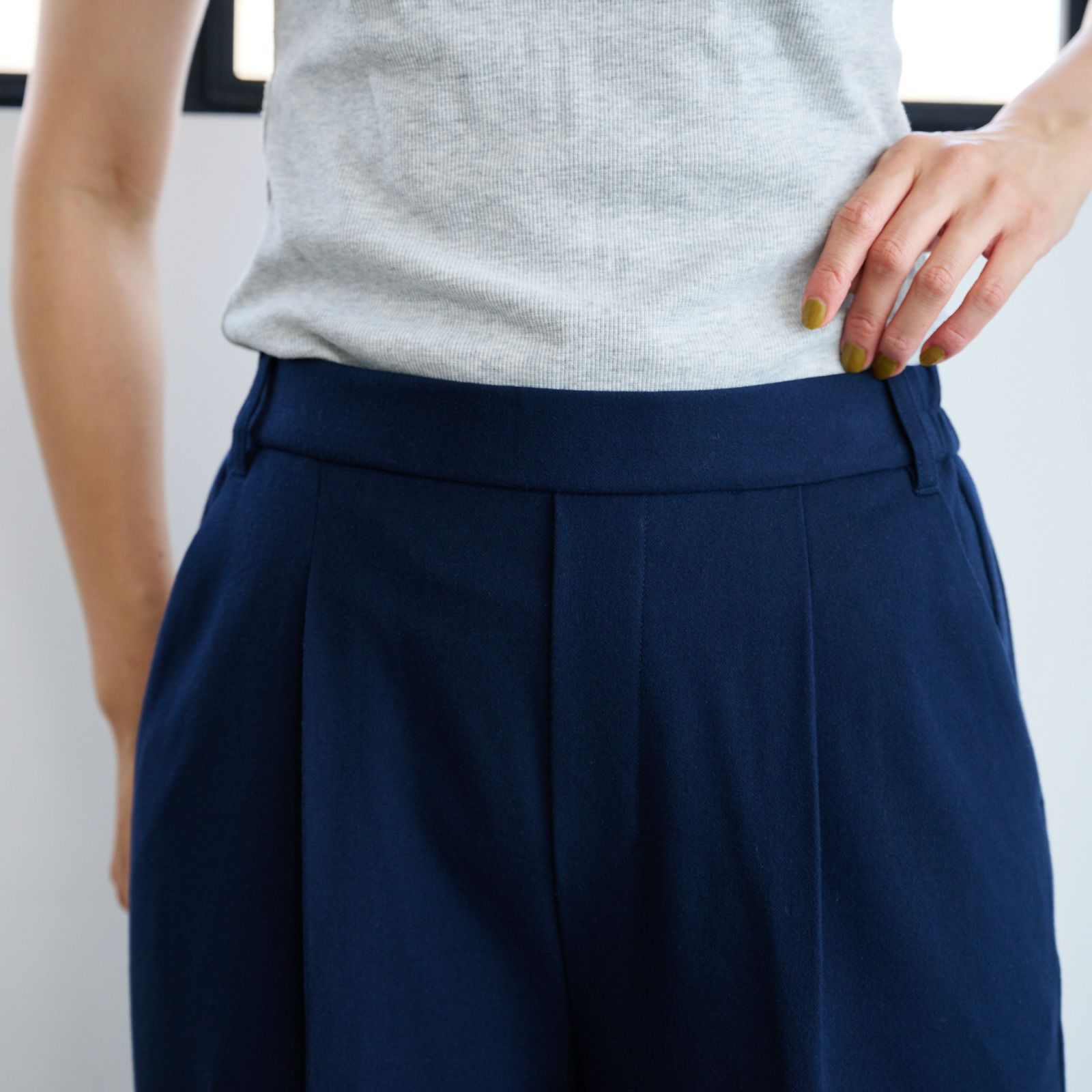 【オルスタ】両面起毛　また下長めワイドパンツ