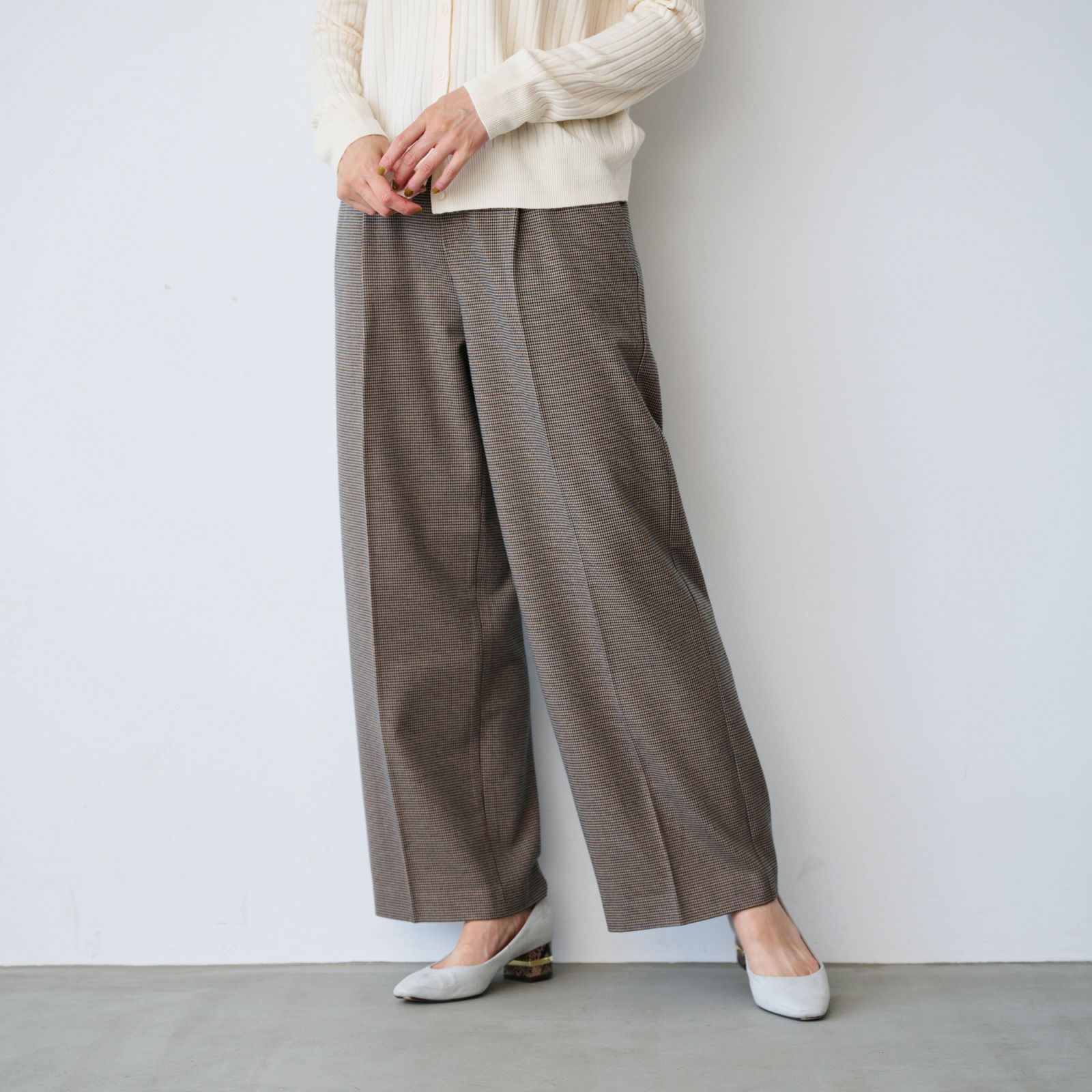 【オルスタ】両面起毛　また下長めワイドパンツ