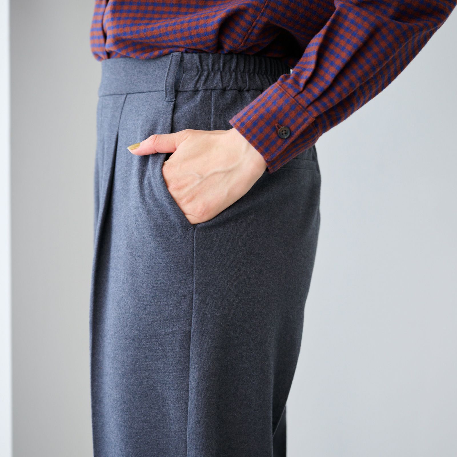 【オルスタ】両面起毛　また下長めストレートパンツ