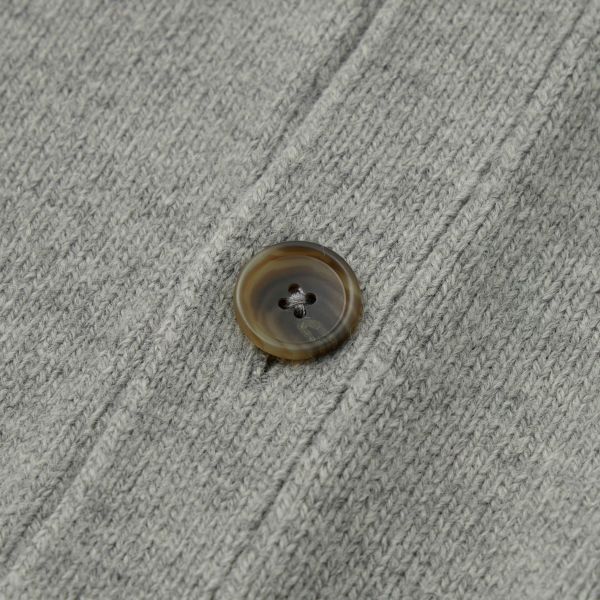 再生アクリル　Ｖネックカーディガン