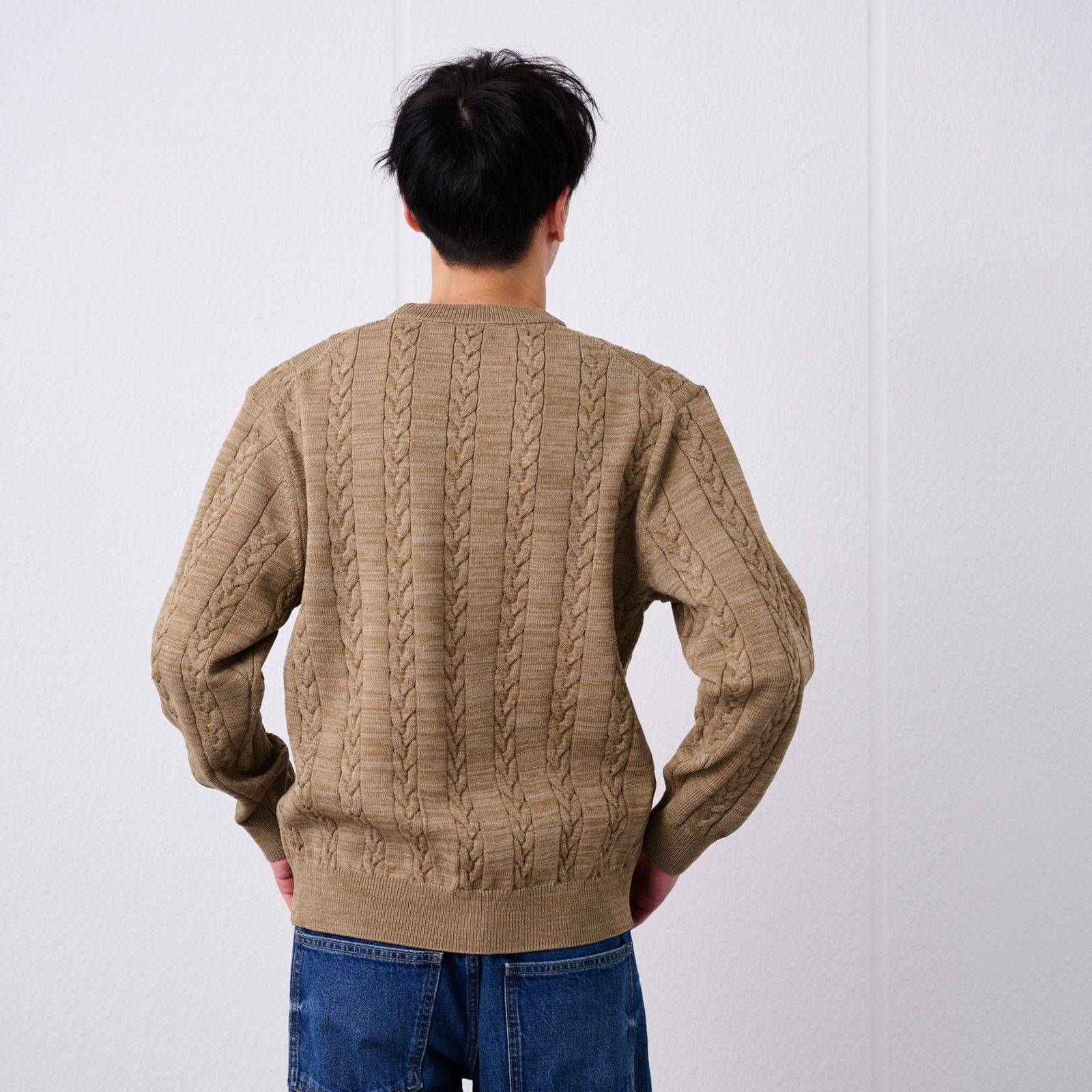 エアリーヤーン　ケーブルクルーネックプルオーバー