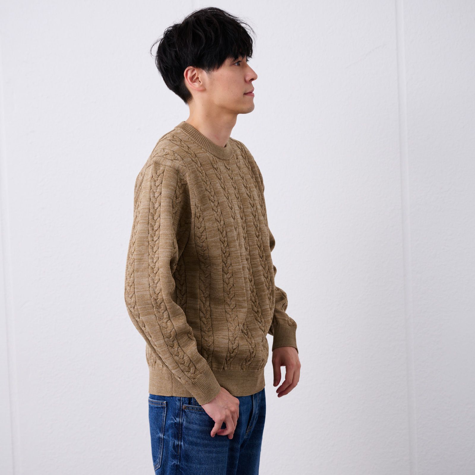 エアリーヤーン　ケーブルクルーネックプルオーバー