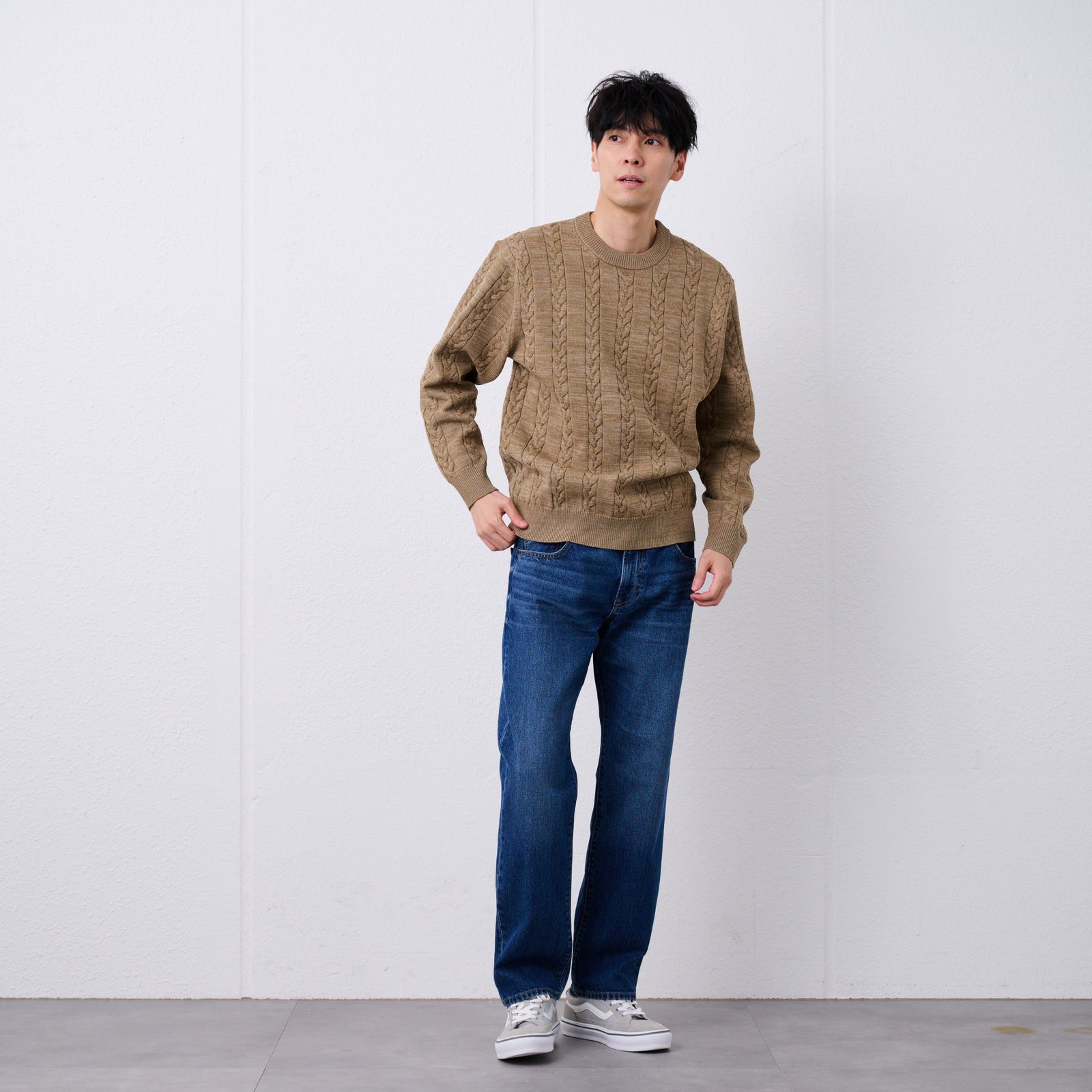 エアリーヤーン　ケーブルクルーネックプルオーバー