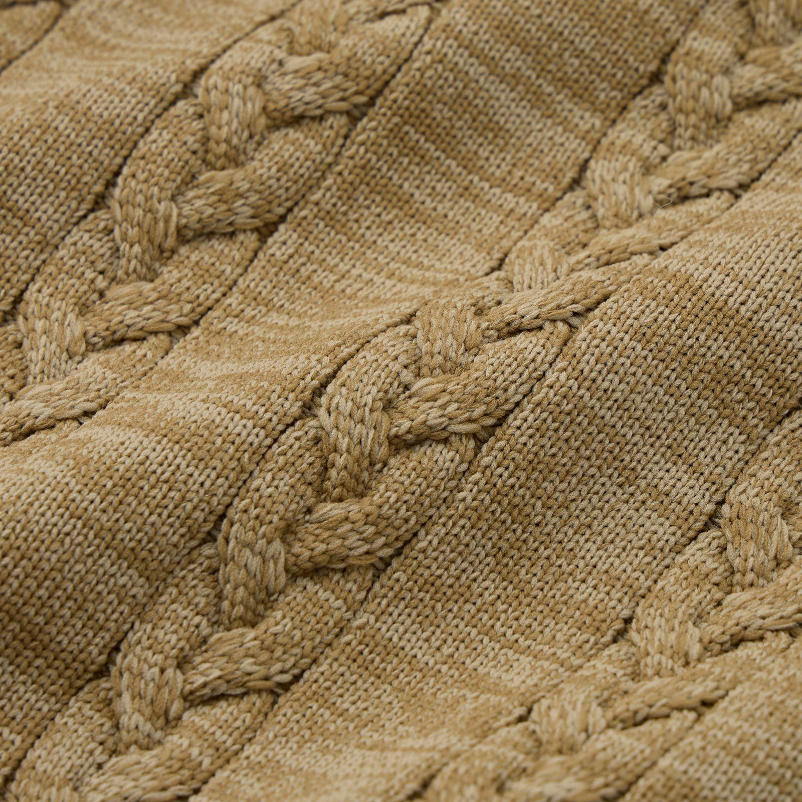 エアリーヤーン　ケーブルクルーネックプルオーバー