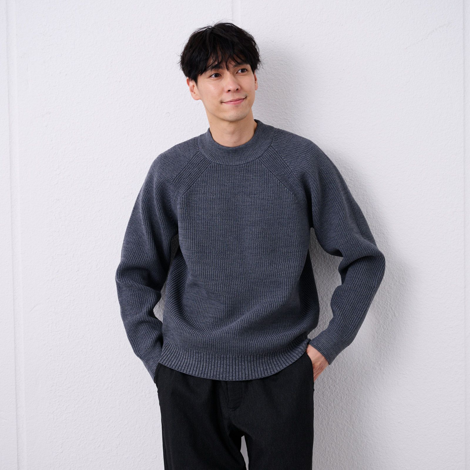 エアリーヤーン　畔編みモックネックプルオーバー