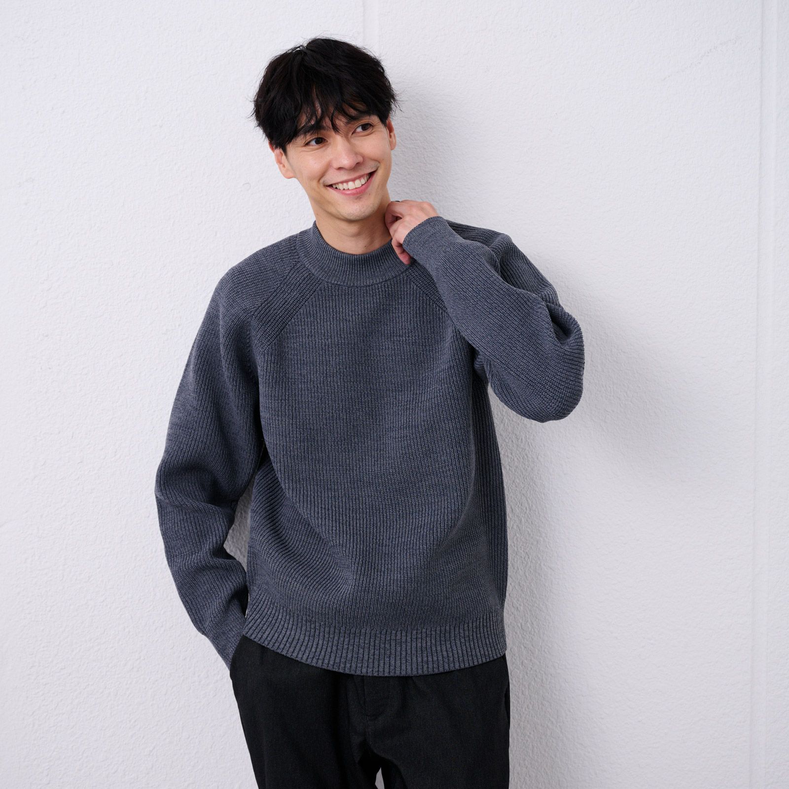 エアリーヤーン　畔編みモックネックプルオーバー