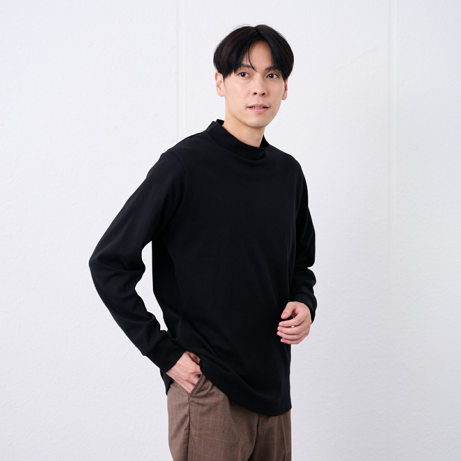 コットン起毛モックネック長袖Tシャツ