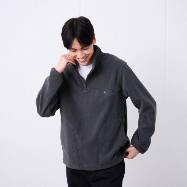 フリース　スナップボタンプルオーバー