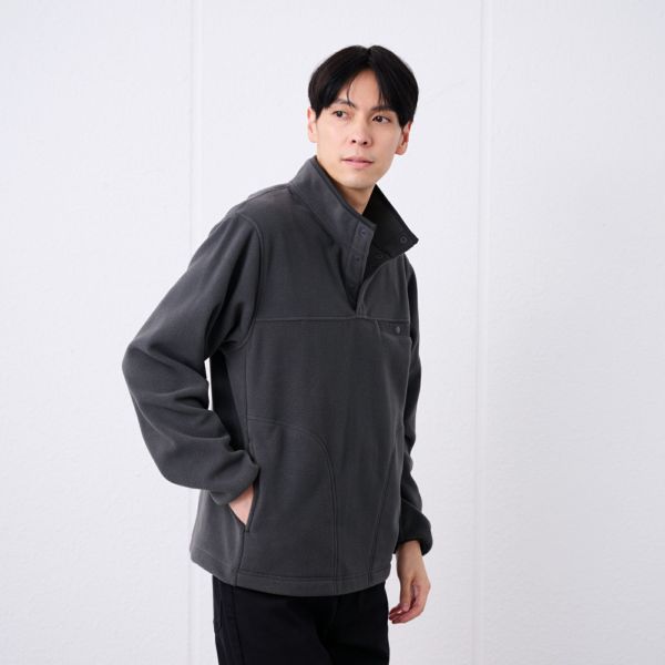 フリース　スナップボタンプルオーバー