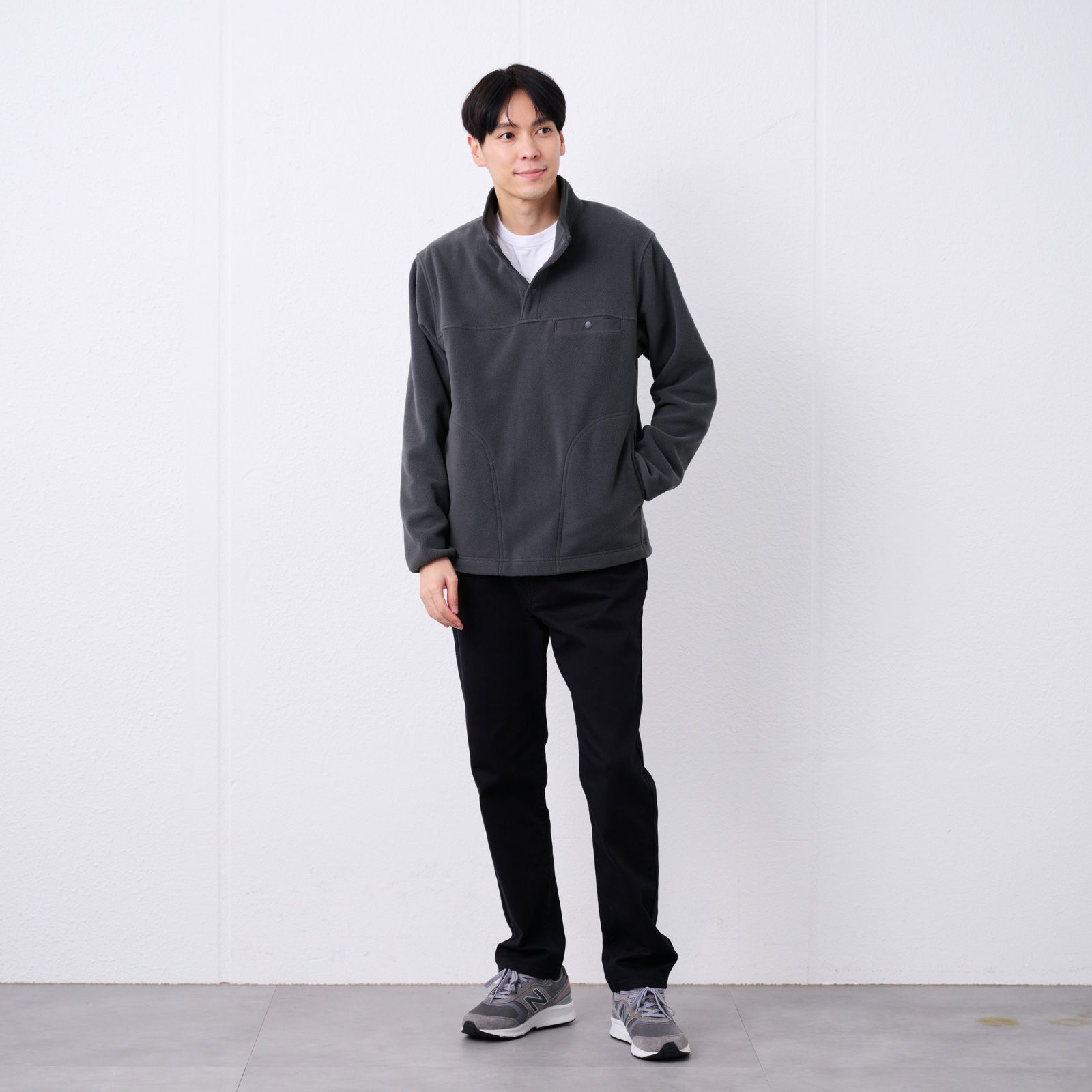 フリース　スナップボタンプルオーバー