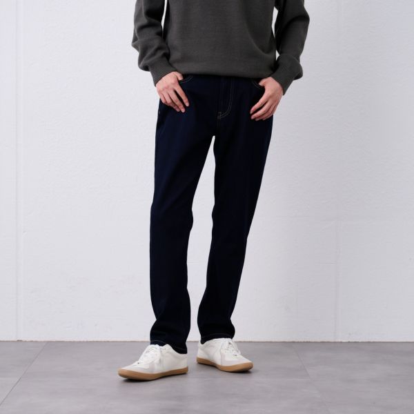 ピースフィットウォーム　レギュラーフィットスーパーストレッチジーンズ