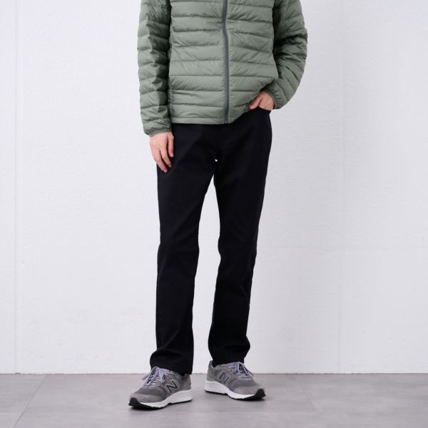 ピースフィットウォーム　レギュラーフィットスーパーストレッチジーンズ