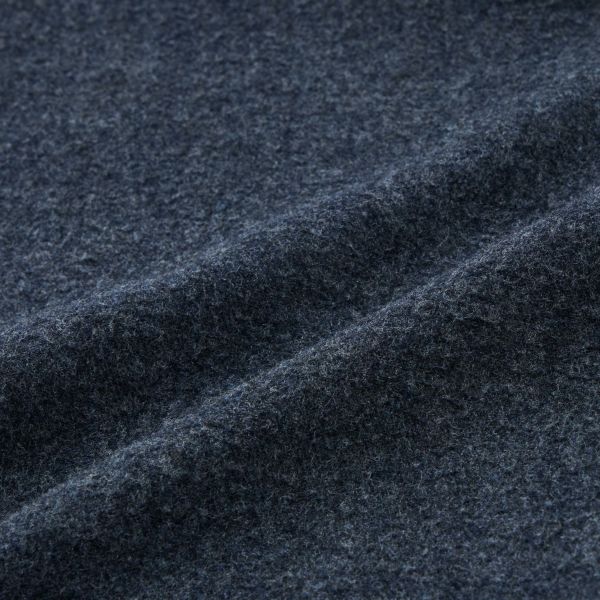 ピースフィットウォーム　レギュラーフィットスーパーストレッチジーンズ