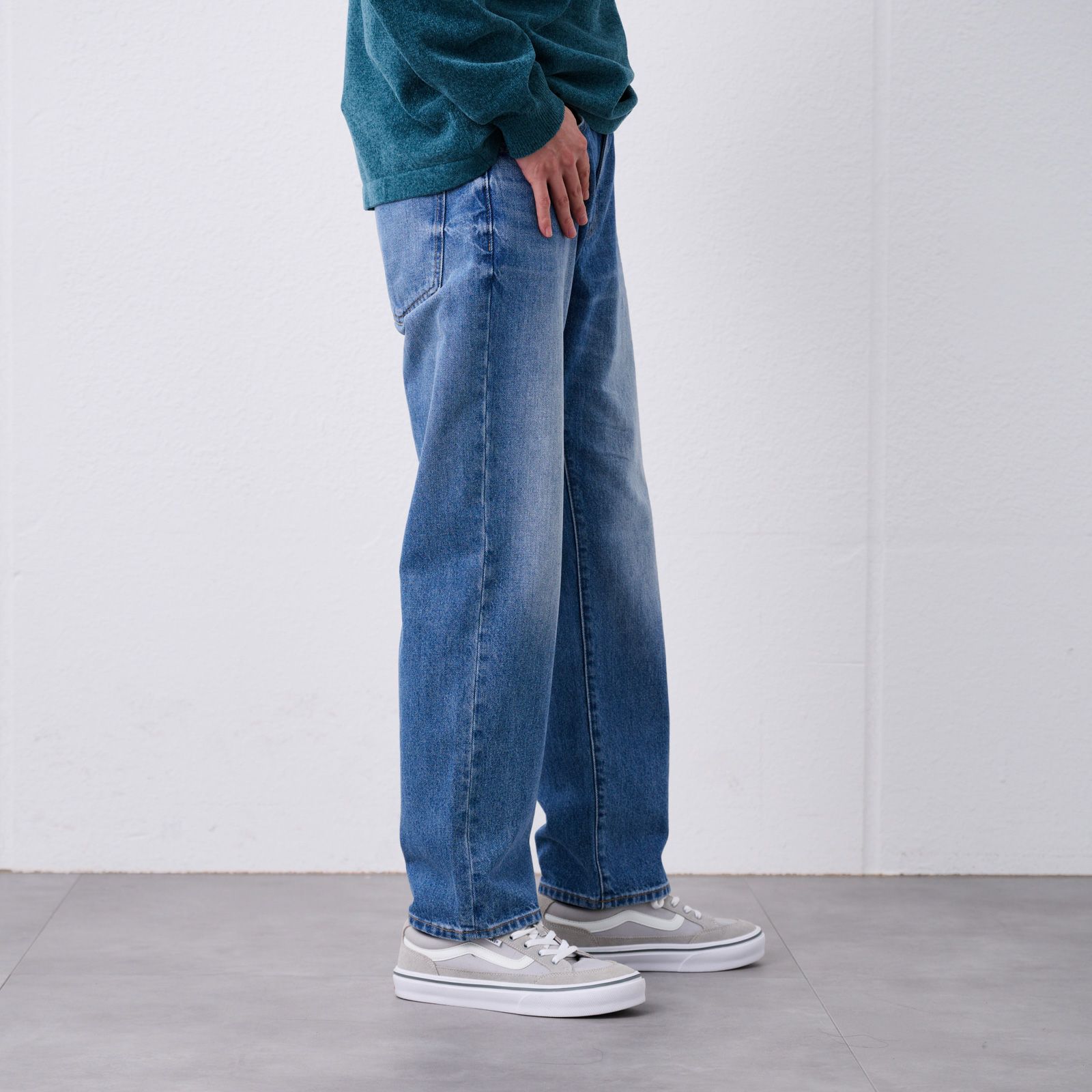 匠ジーンズ　レギュラーフィットパンツ