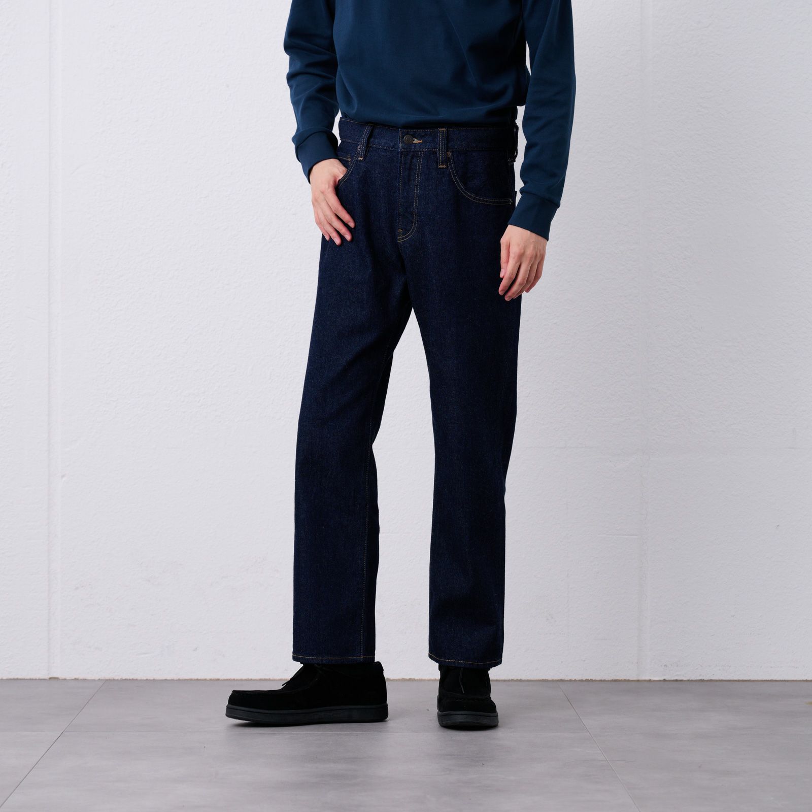 匠ジーンズ　レギュラーフィットパンツ