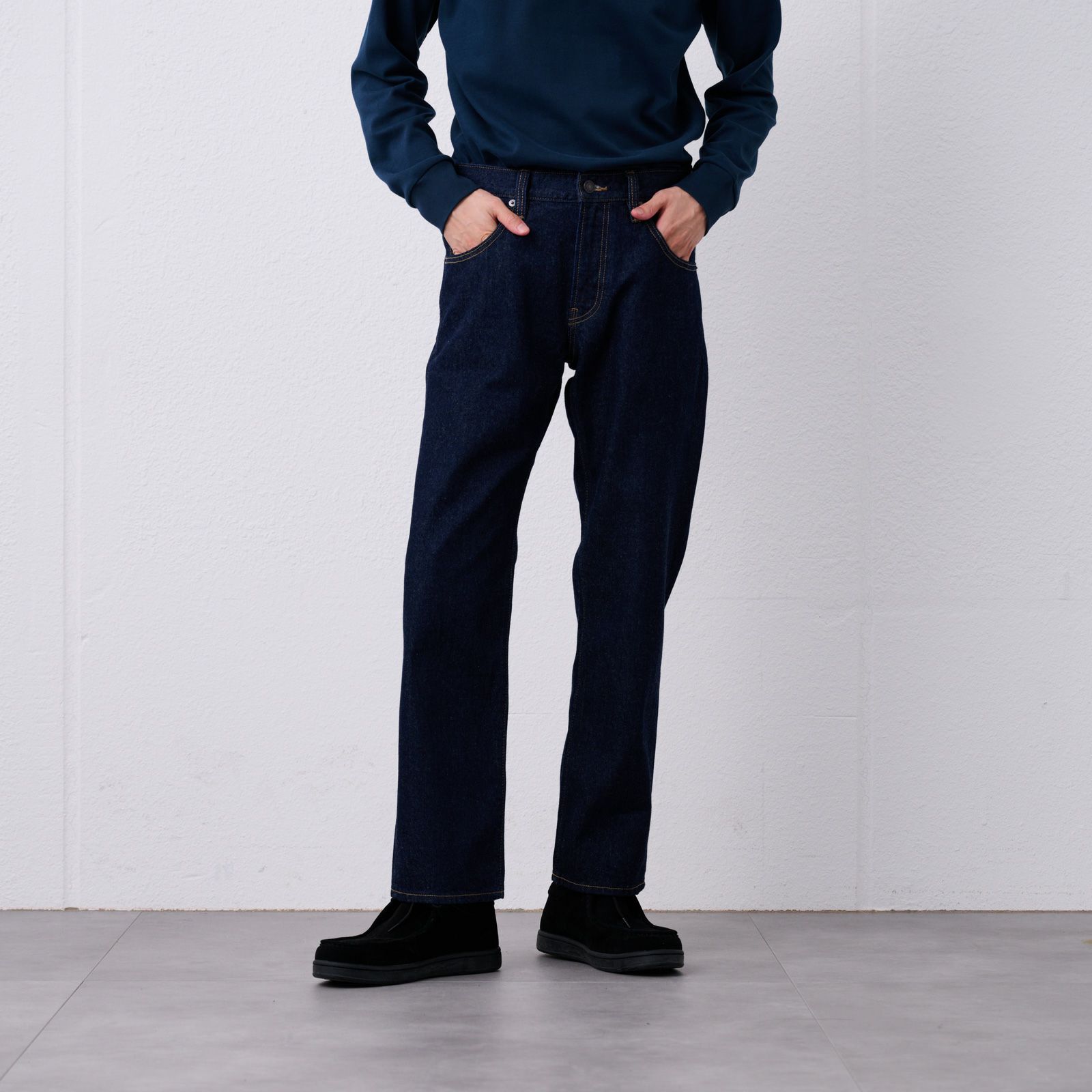匠ジーンズ　レギュラーフィットパンツ