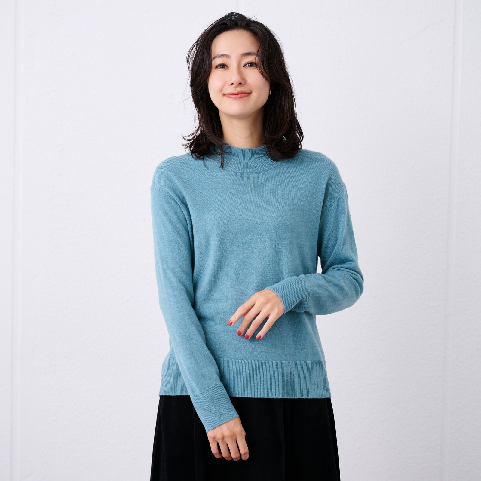 洗える・保温　シフォンタッチ　モックネックプルオーバー