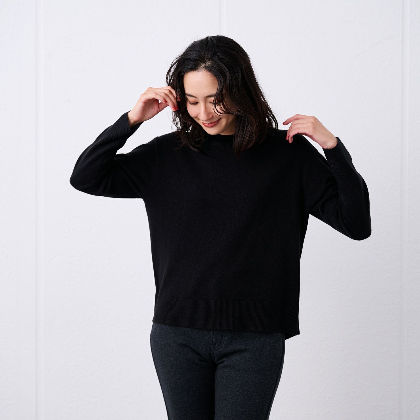 洗える・保温　シフォンタッチ　モックネックプルオーバー