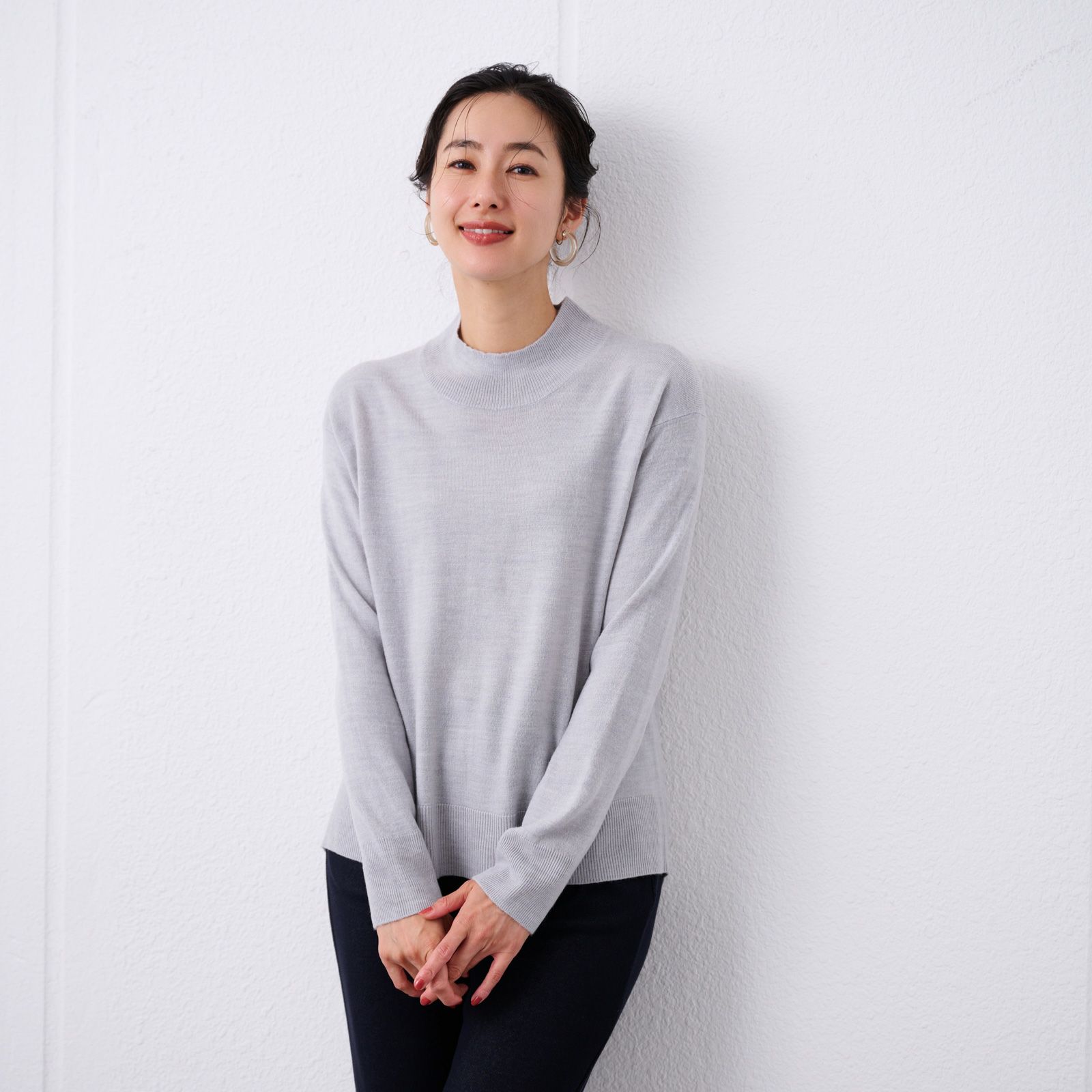 洗える・保温　シフォンタッチ　モックネックプルオーバー