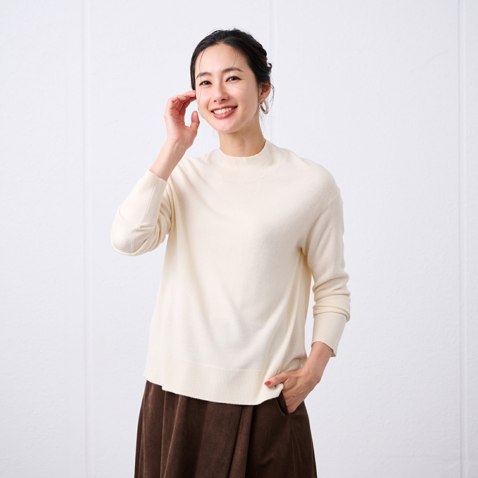 洗える・保温　シフォンタッチ　モックネックプルオーバー