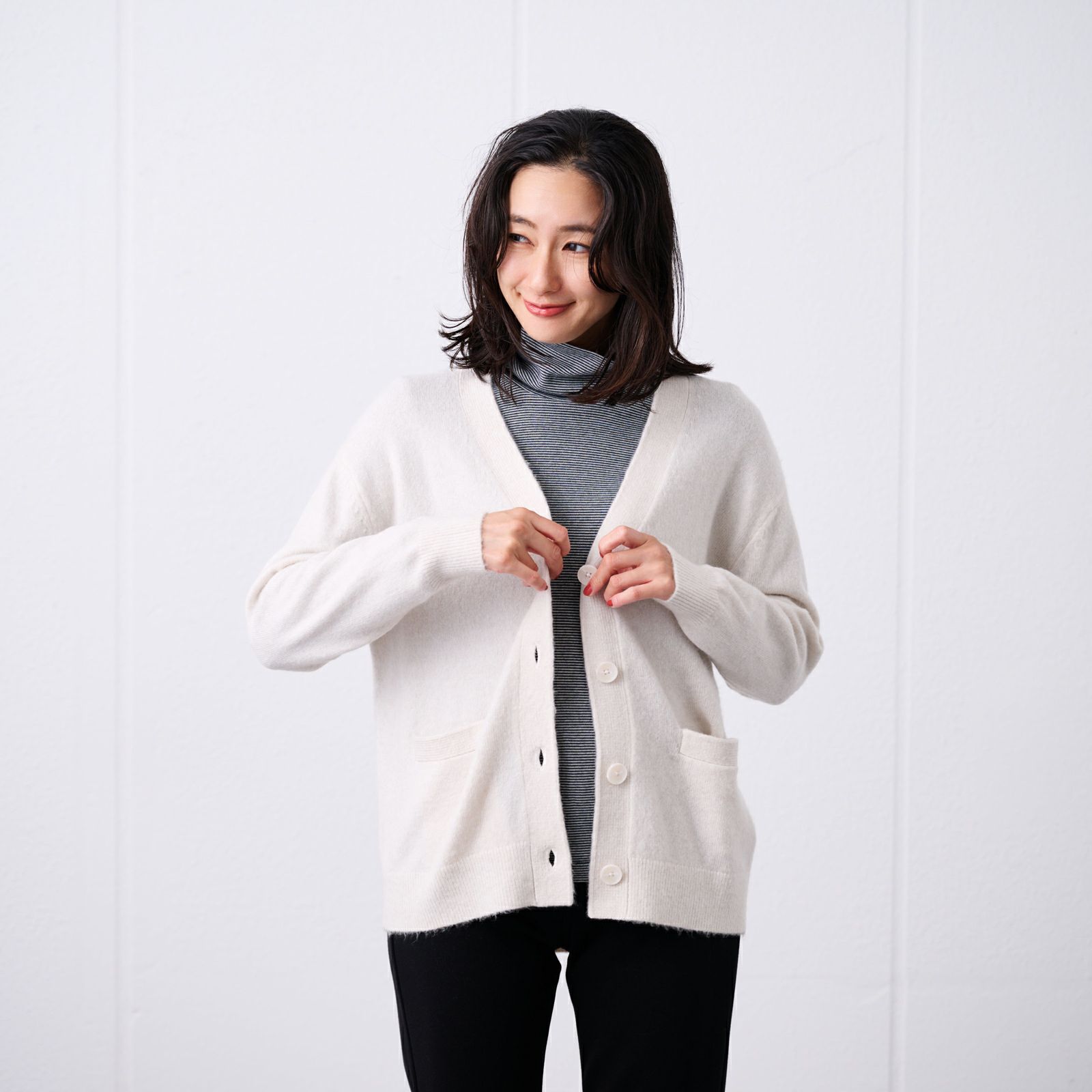 洗える　エコベジヤーン　Vネックカーディガン