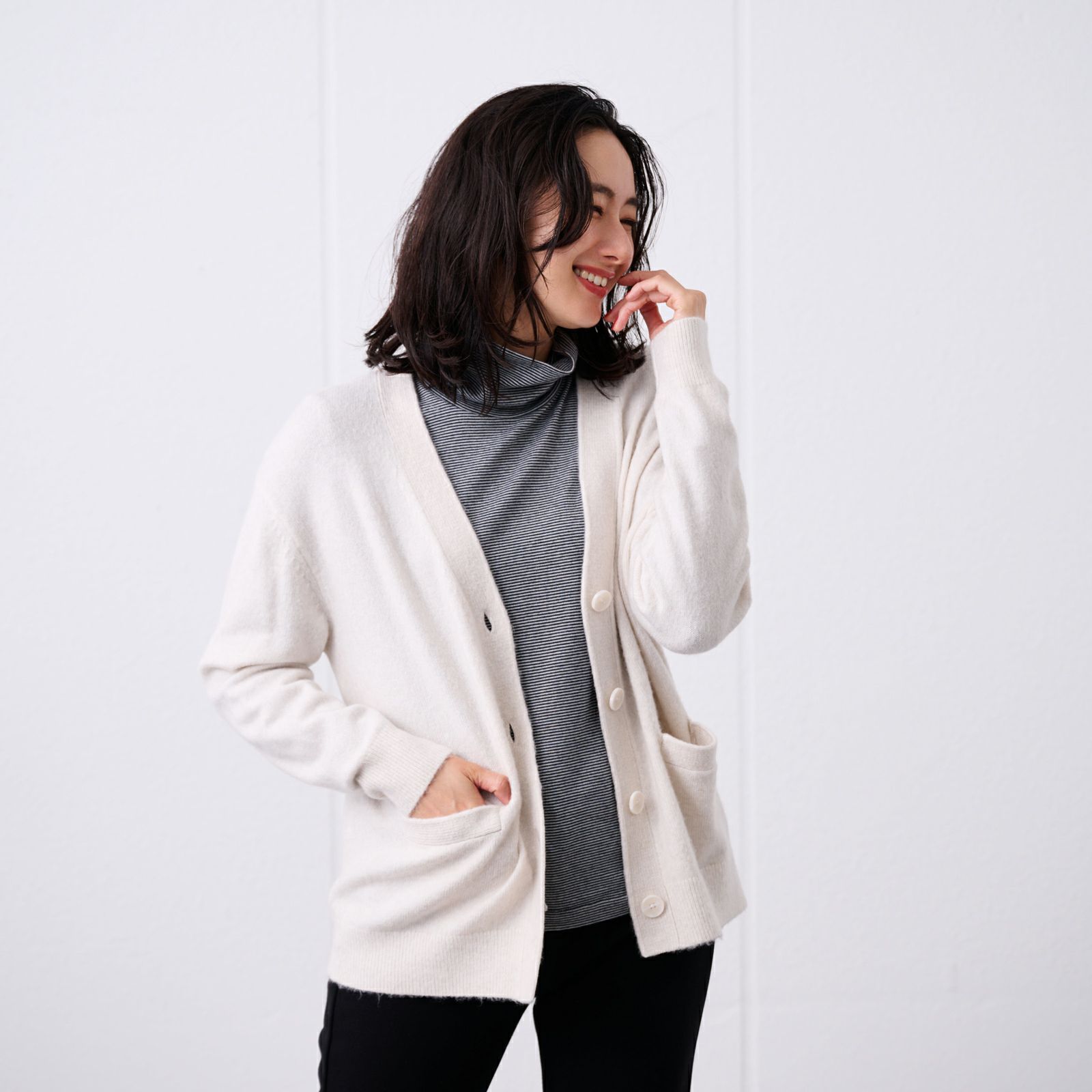 洗える　エコベジヤーン　Vネックカーディガン