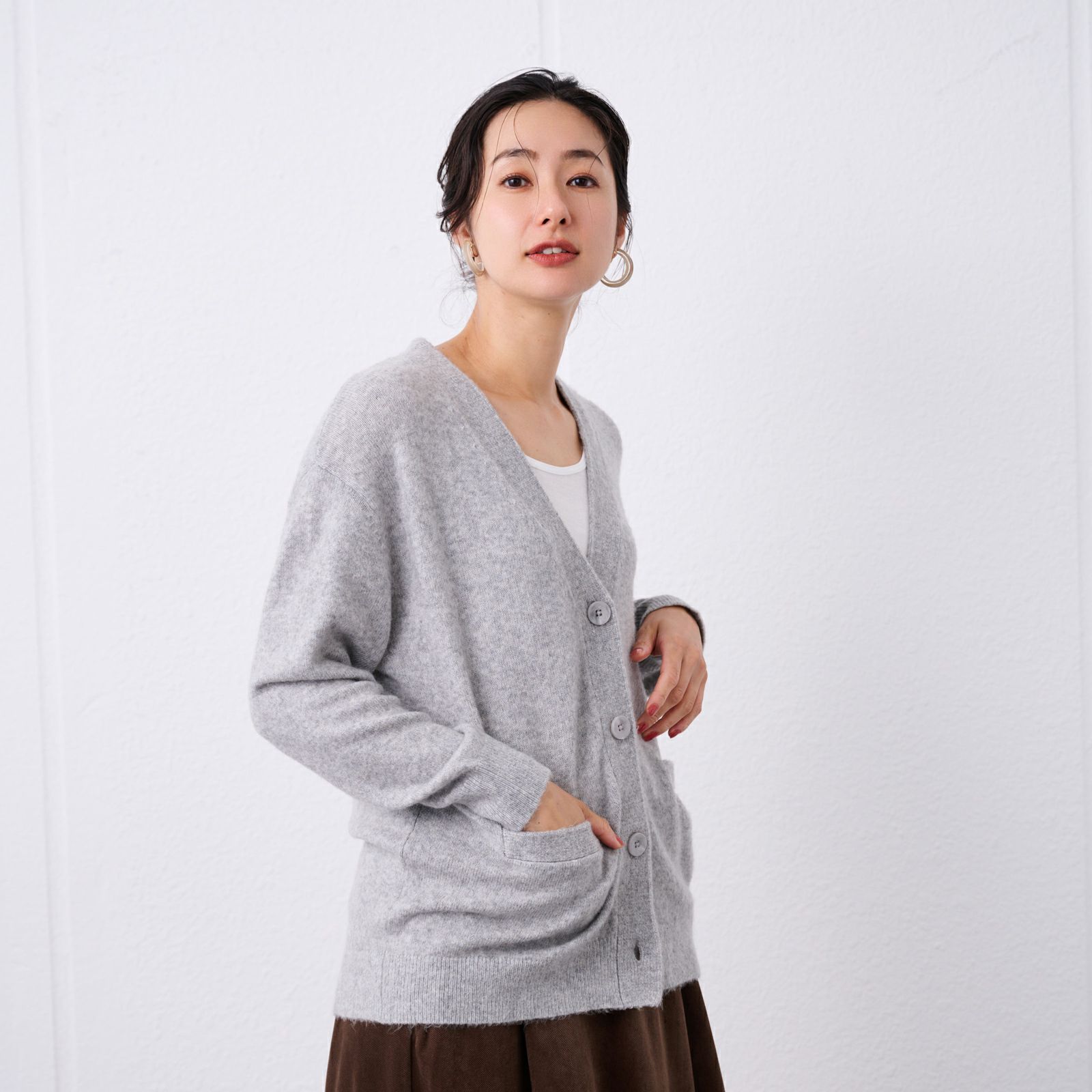 洗える　エコベジヤーン　Vネックカーディガン