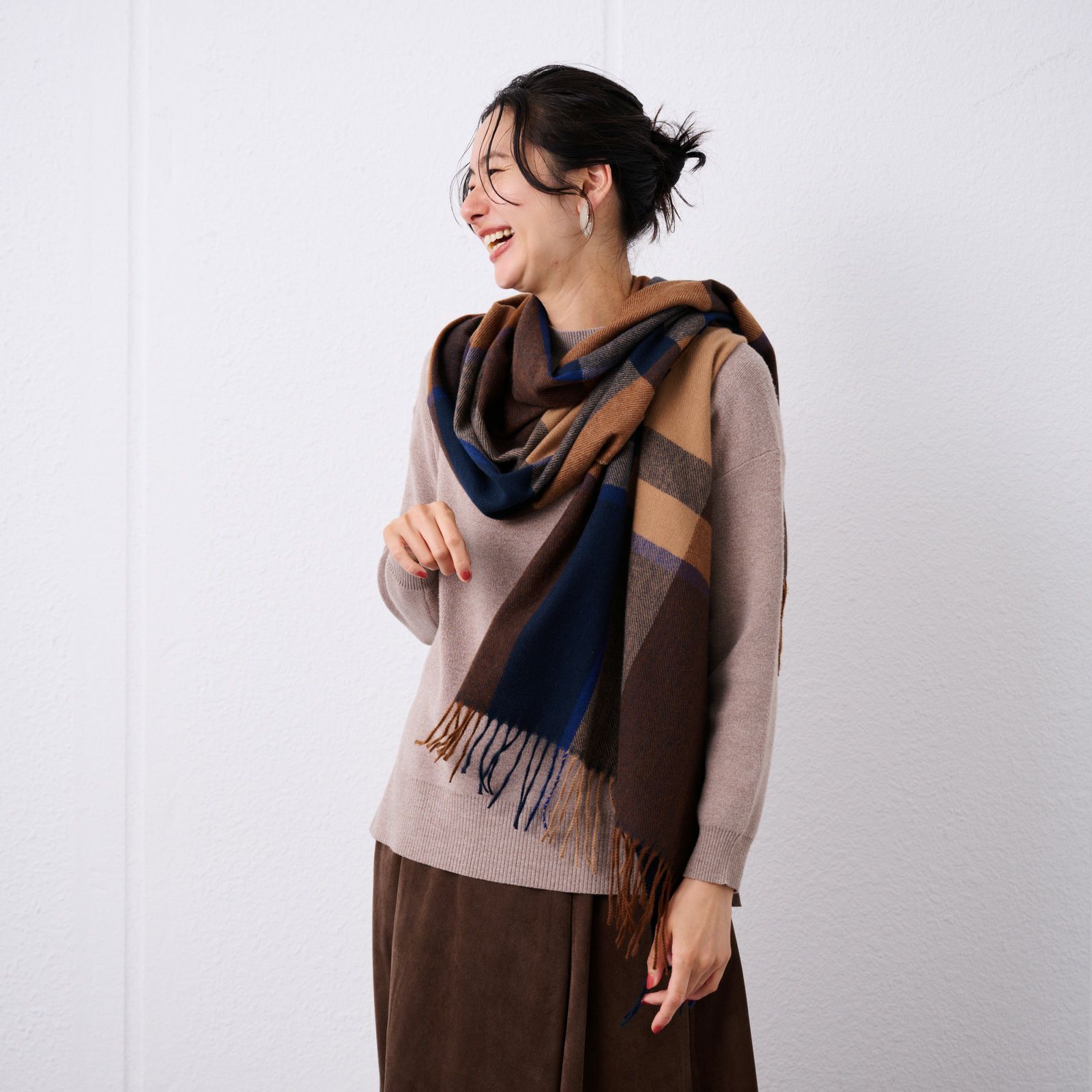 チェックストール