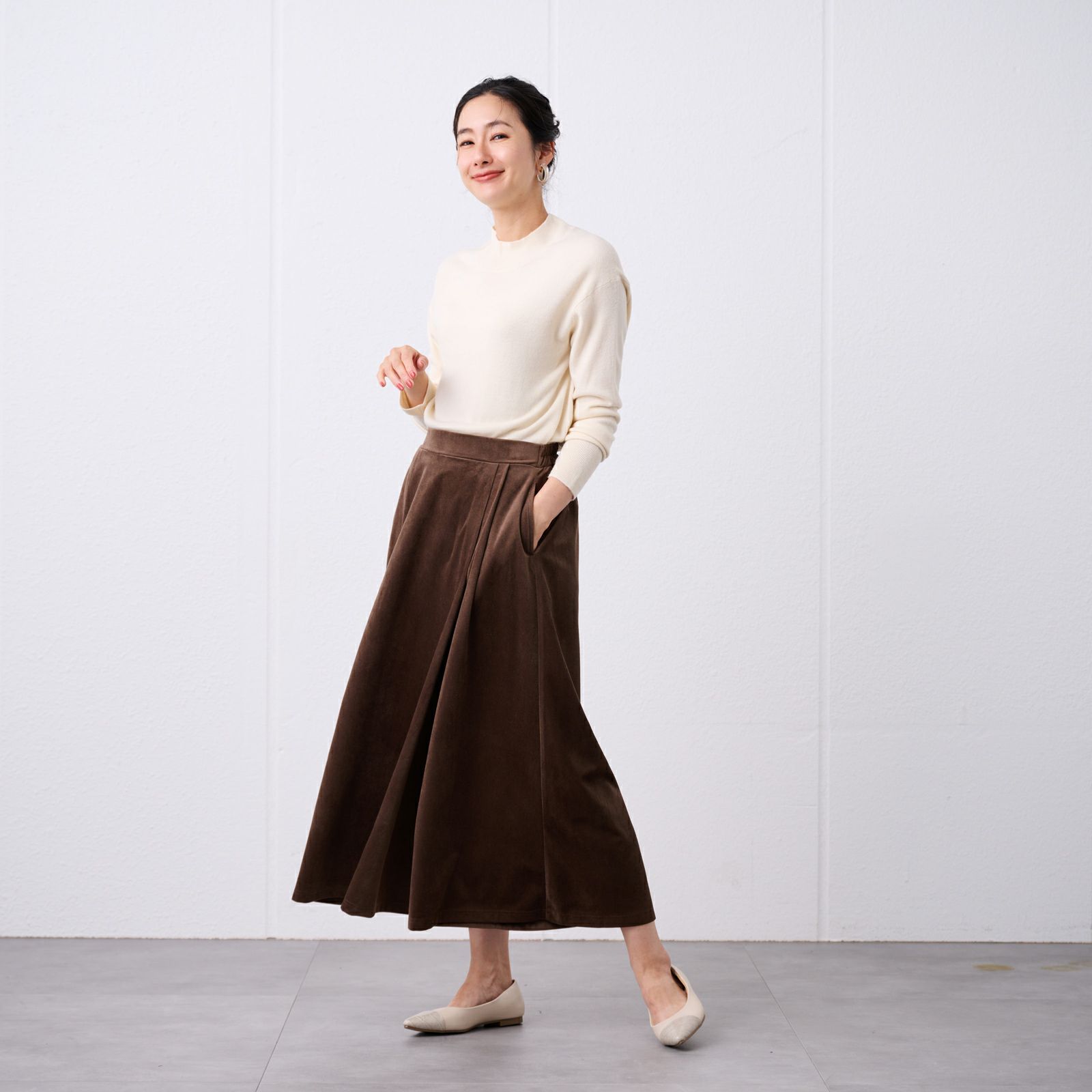 カットソーベロアスカーチョ