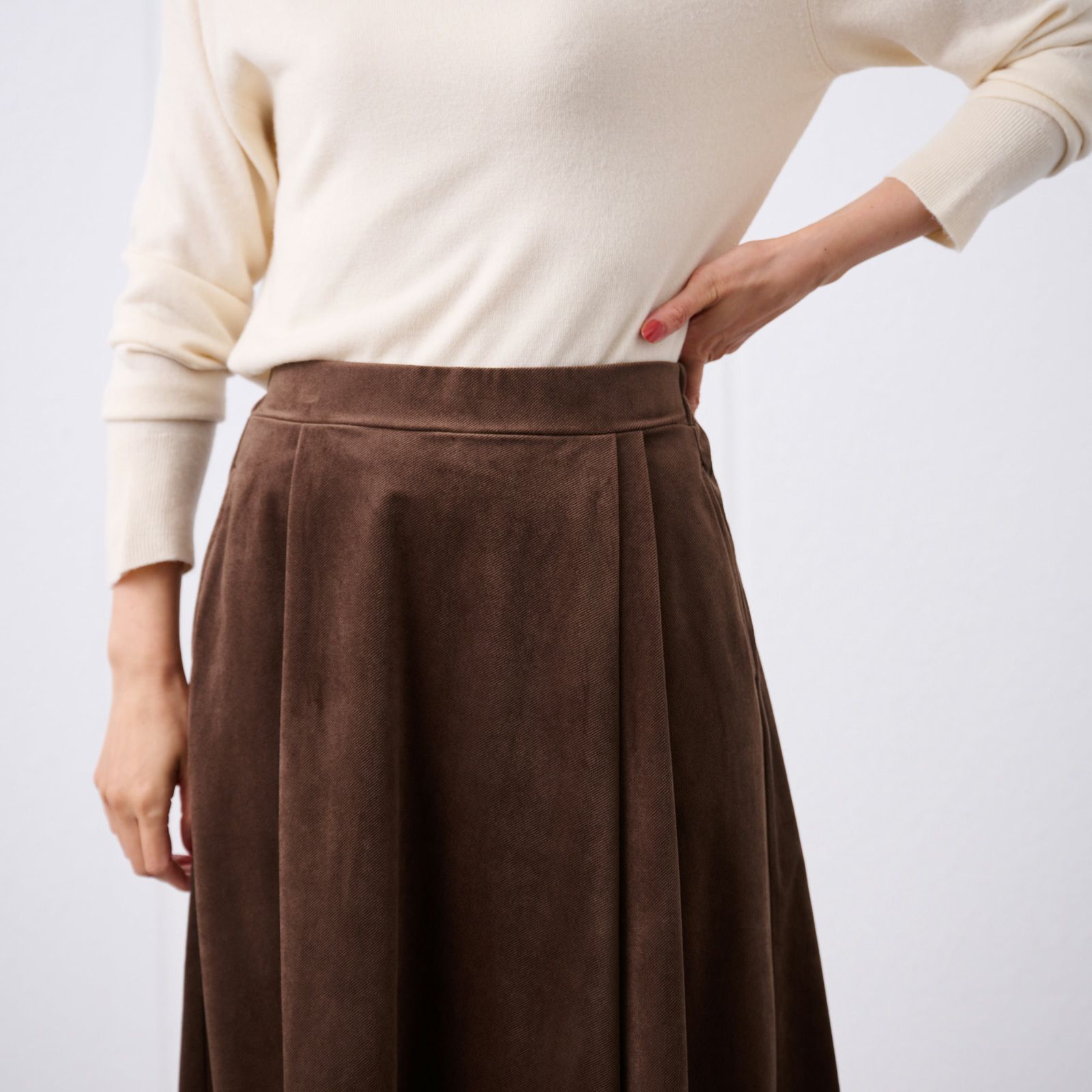 カットソーベロアスカーチョ