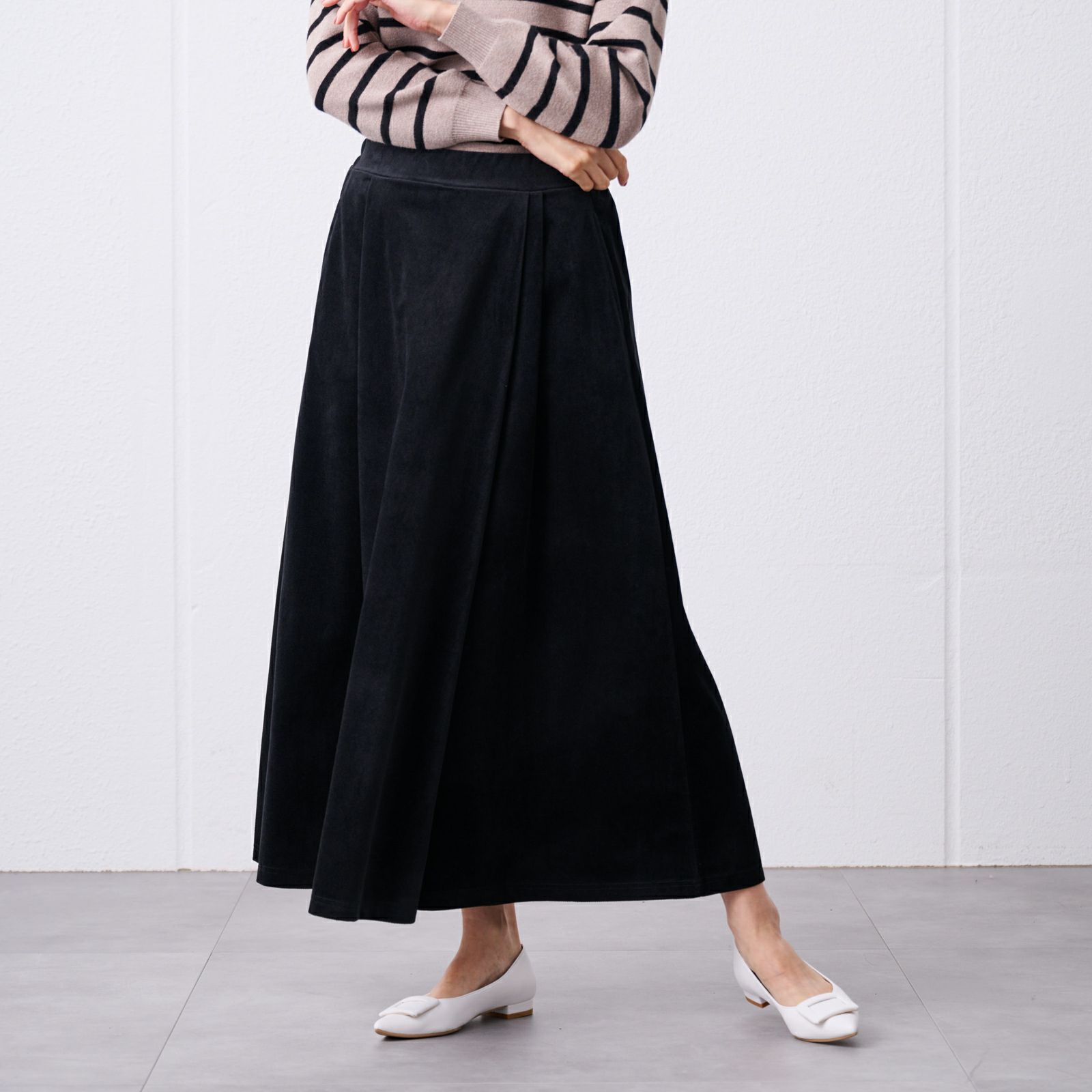 カットソーベロアスカーチョ