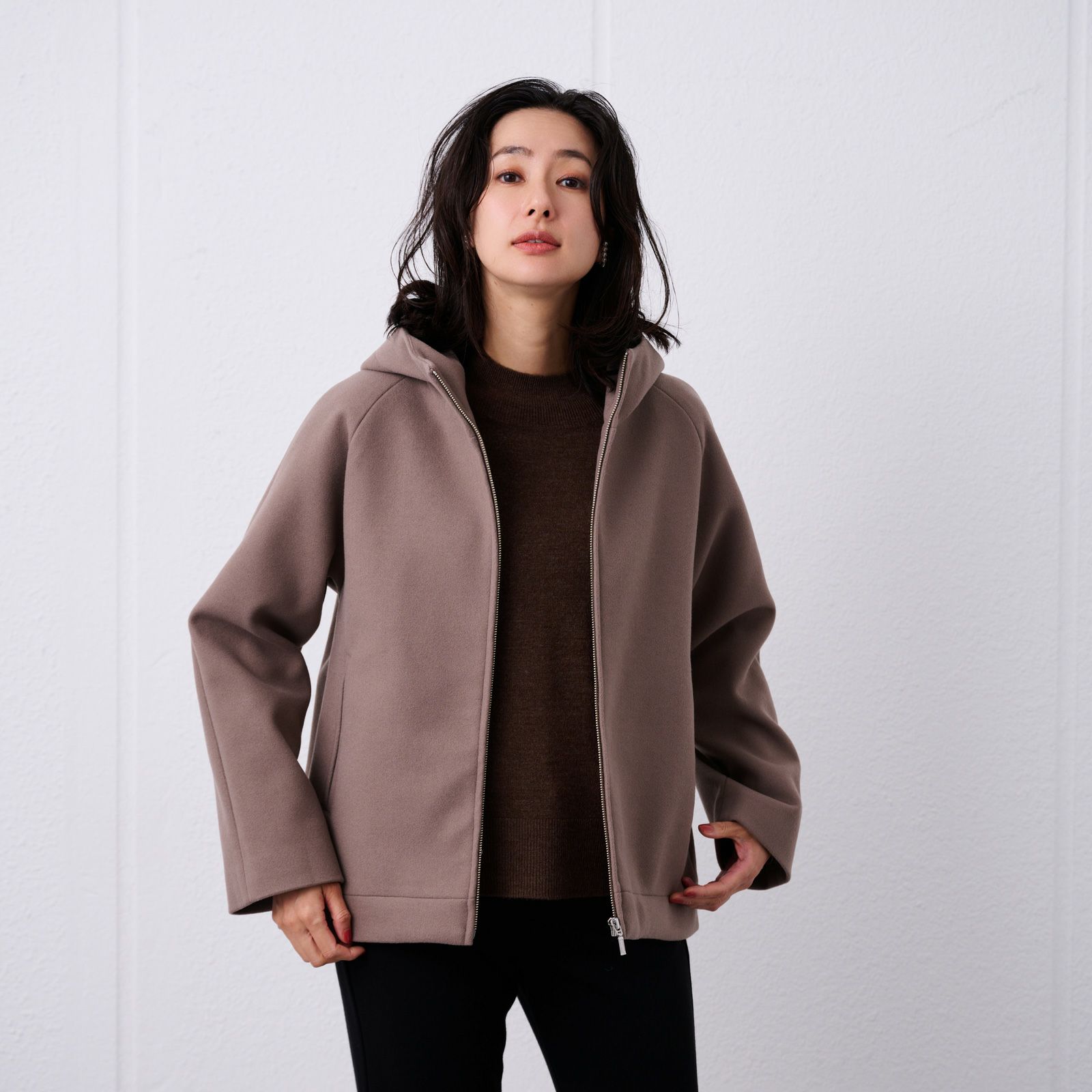 ウールライク　ショートフーデッドコート