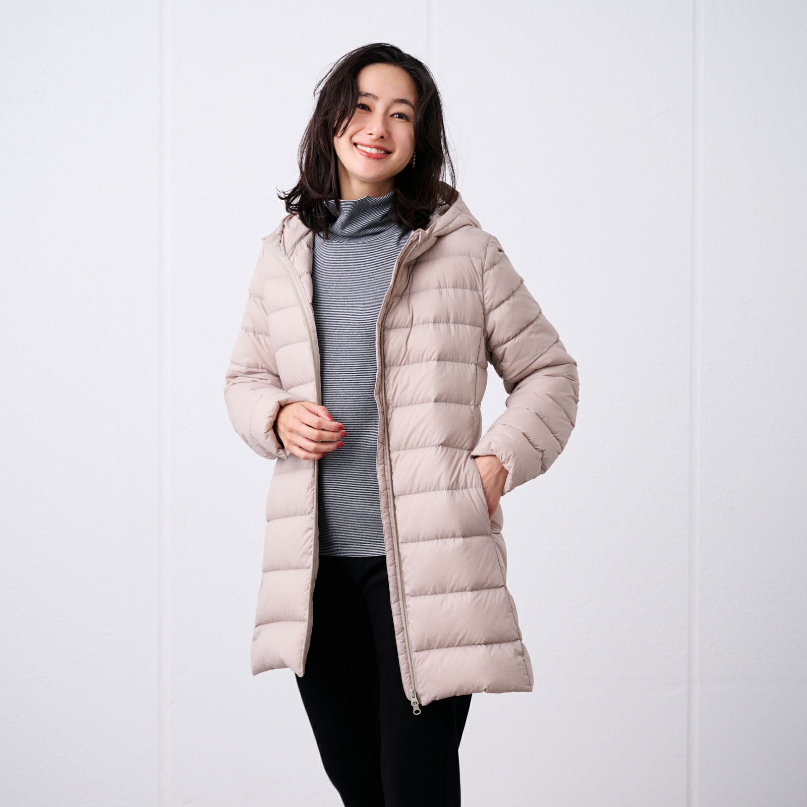 ウオッシャブルダウン　フードコート