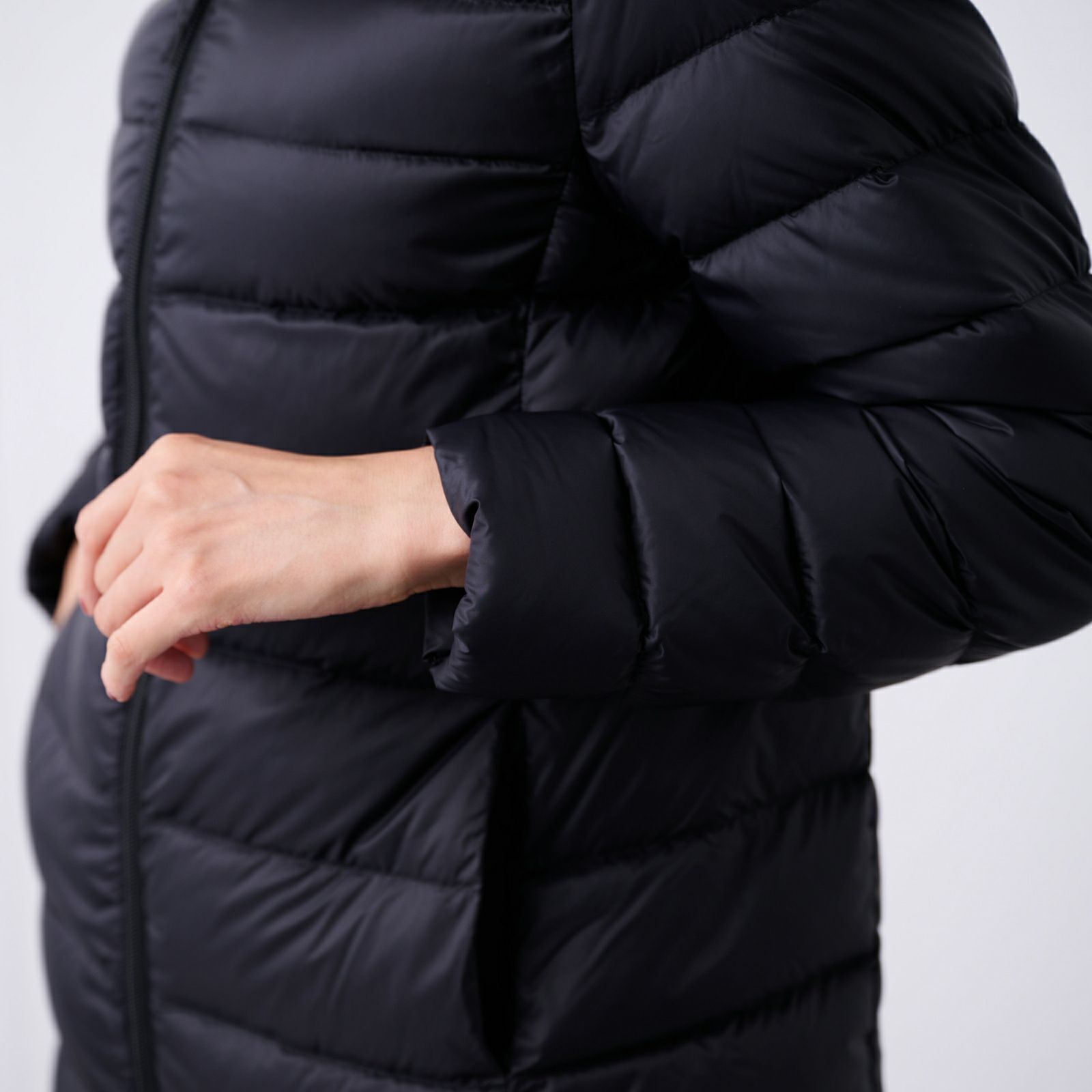 ウオッシャブルダウン　フードコート