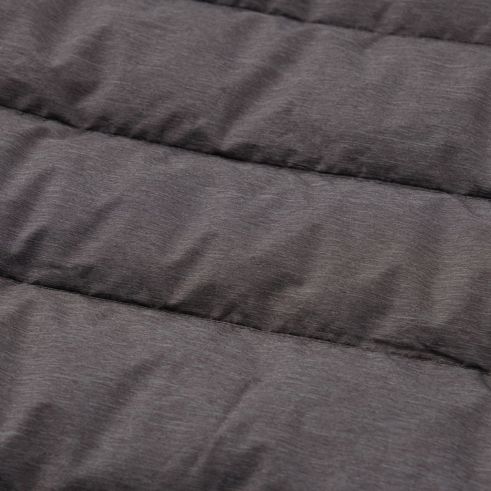 ウオッシャブルダウン　フードコート