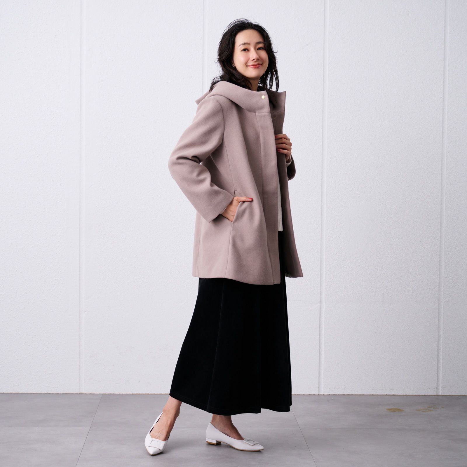 ウールライクミドルフードコート