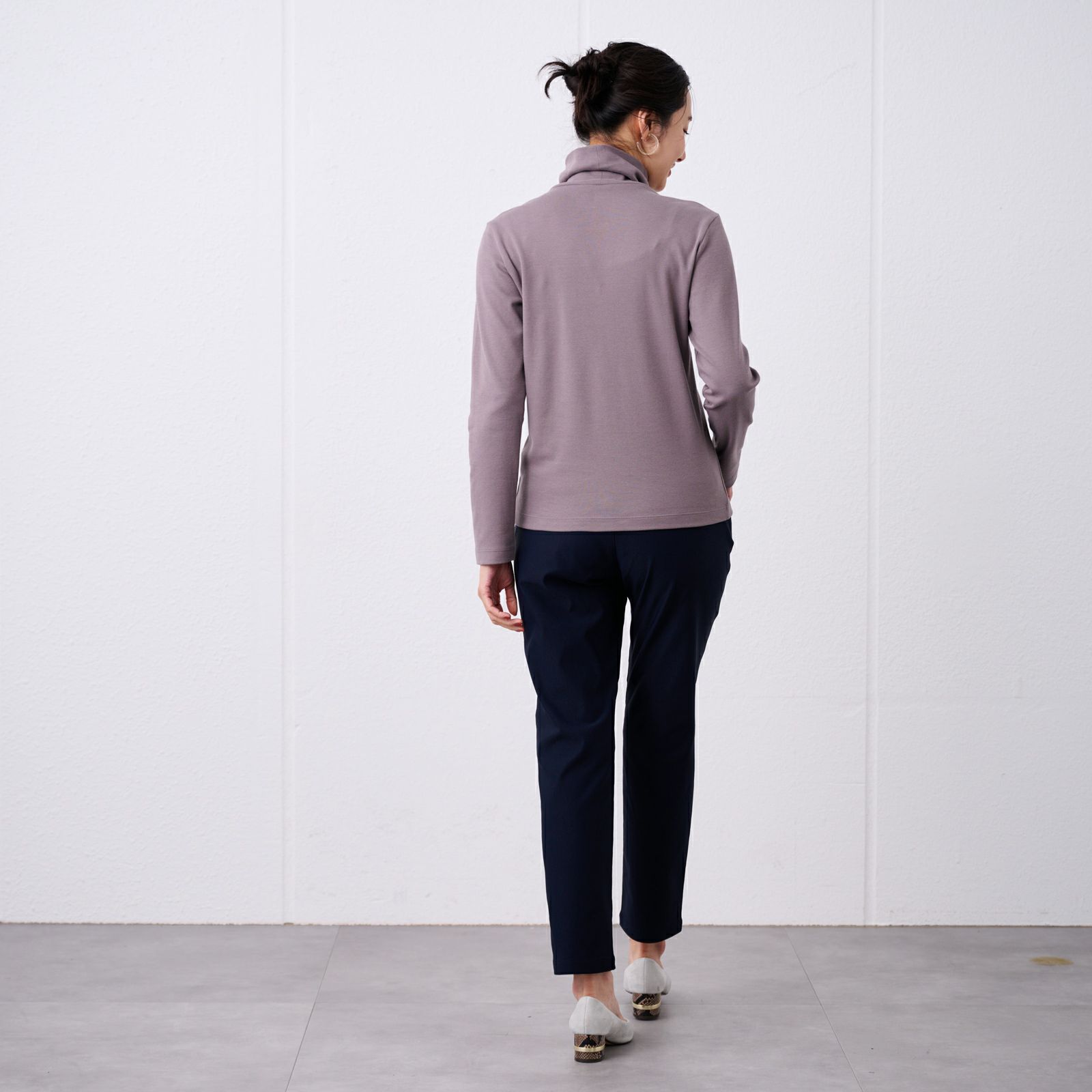 コットン100起毛　タートルネック長袖Tシャツ