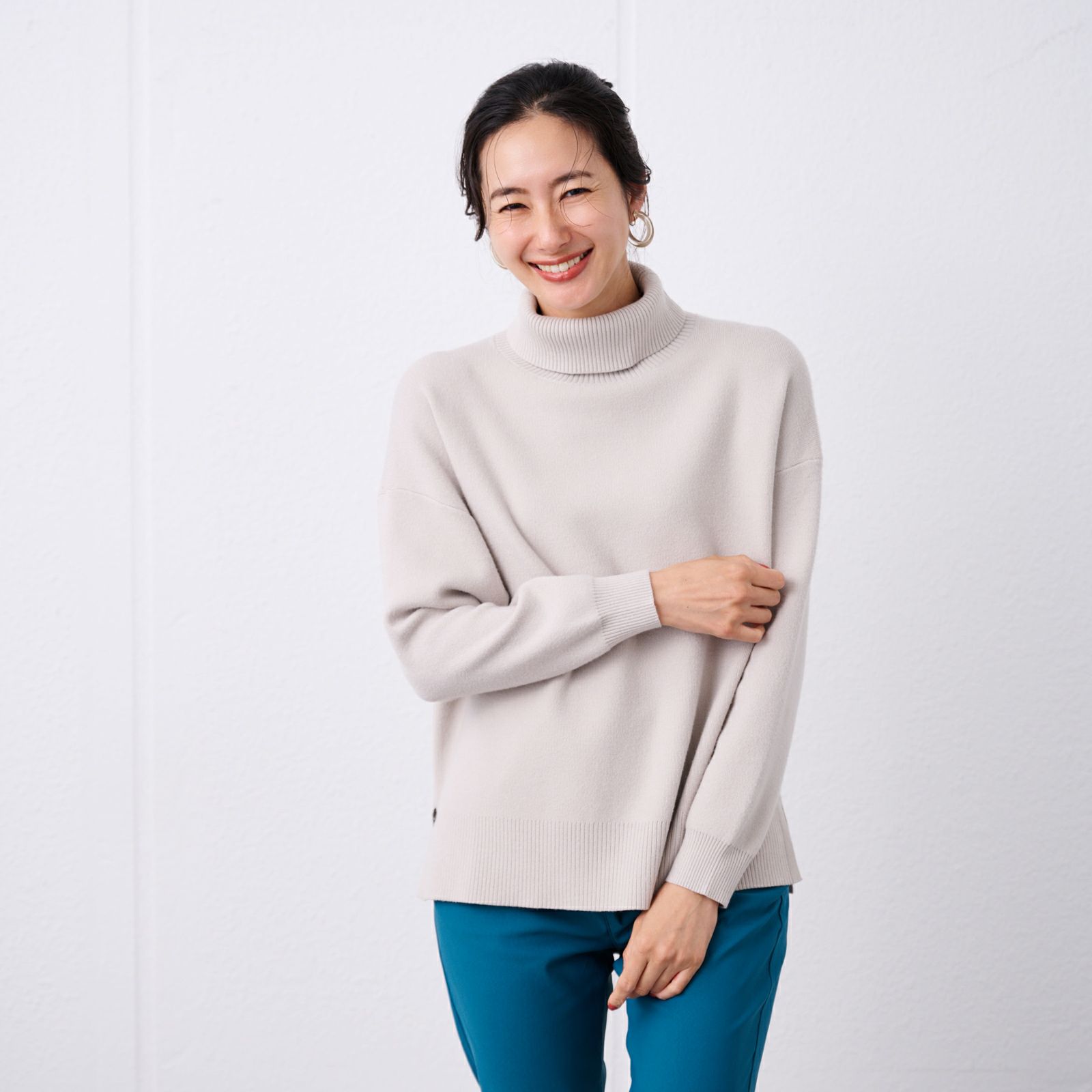 洗える・保温　マシュマロタッチ　タートルネックプルオーバー