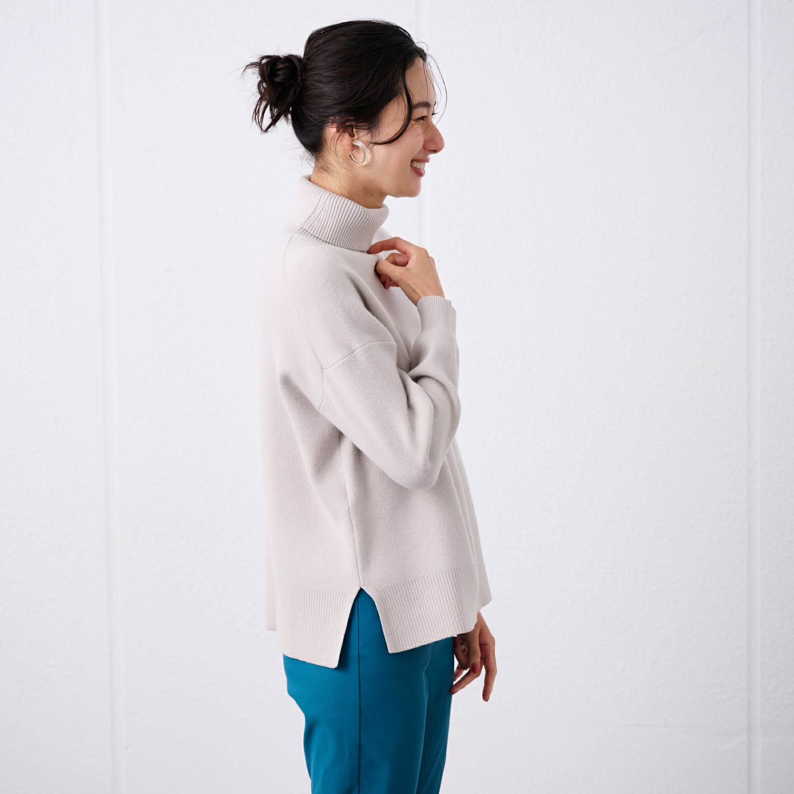 洗える・保温　マシュマロタッチ　タートルネックプルオーバー