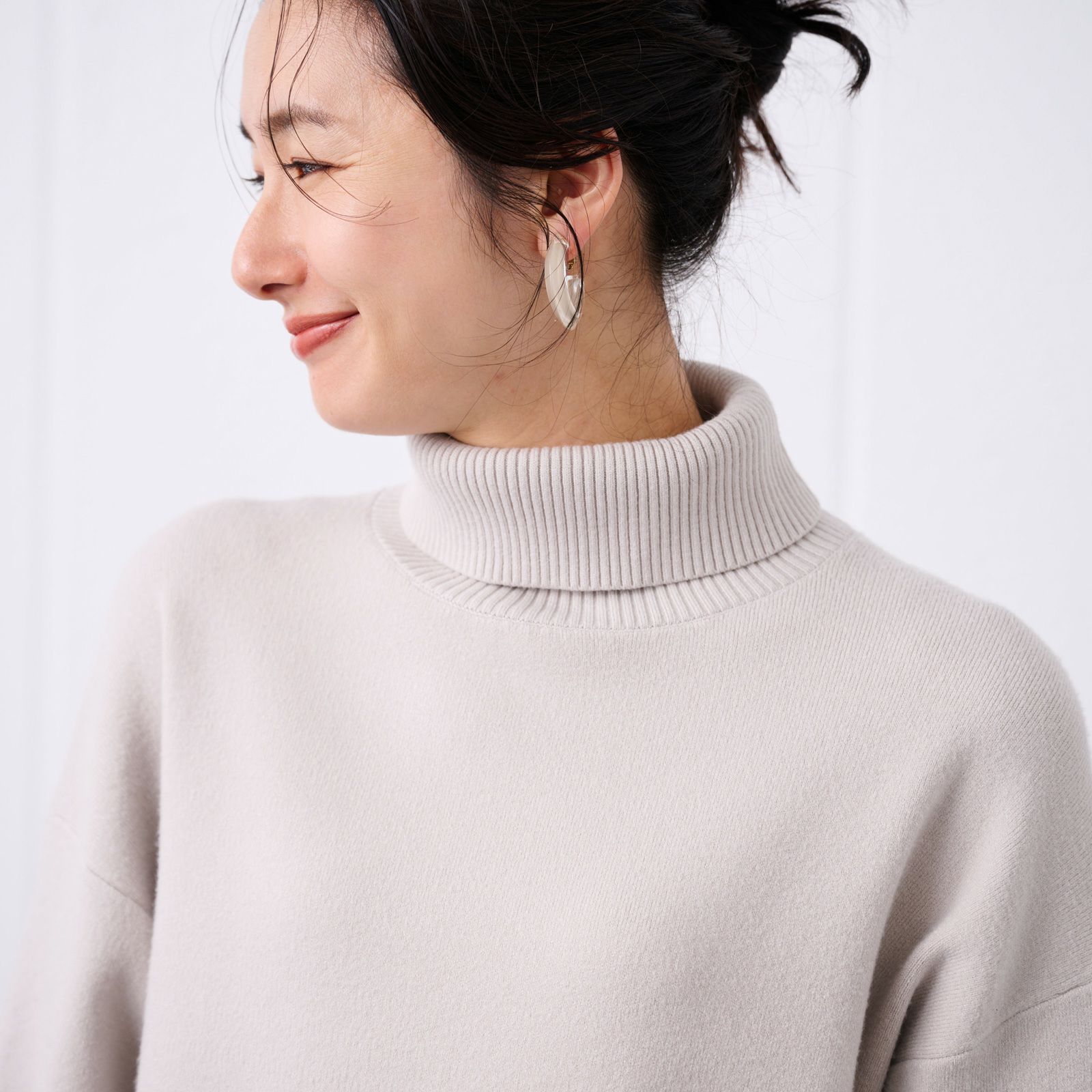 洗える・保温　マシュマロタッチ　タートルネックプルオーバー