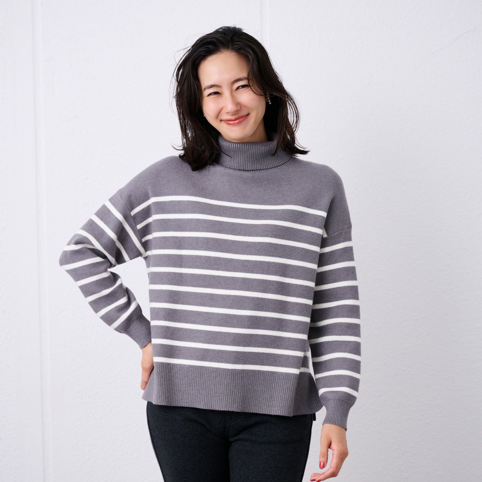 洗える・保温　マシュマロタッチ　タートルネックプルオーバー