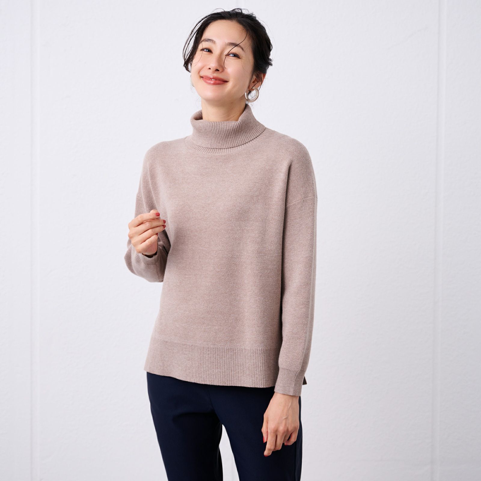 洗える・保温　マシュマロタッチ　タートルネックプルオーバー