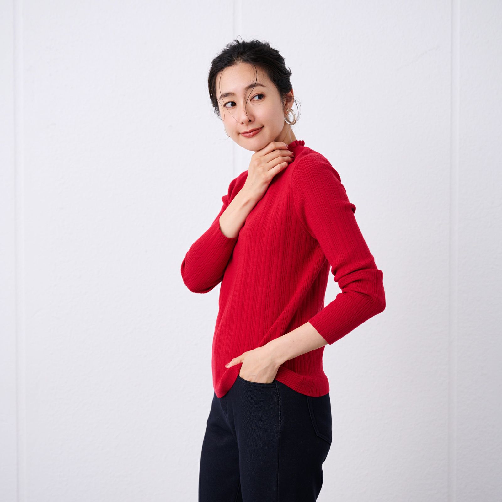 洗える・保温　マシュマロタッチ　フリルネックプルオーバー