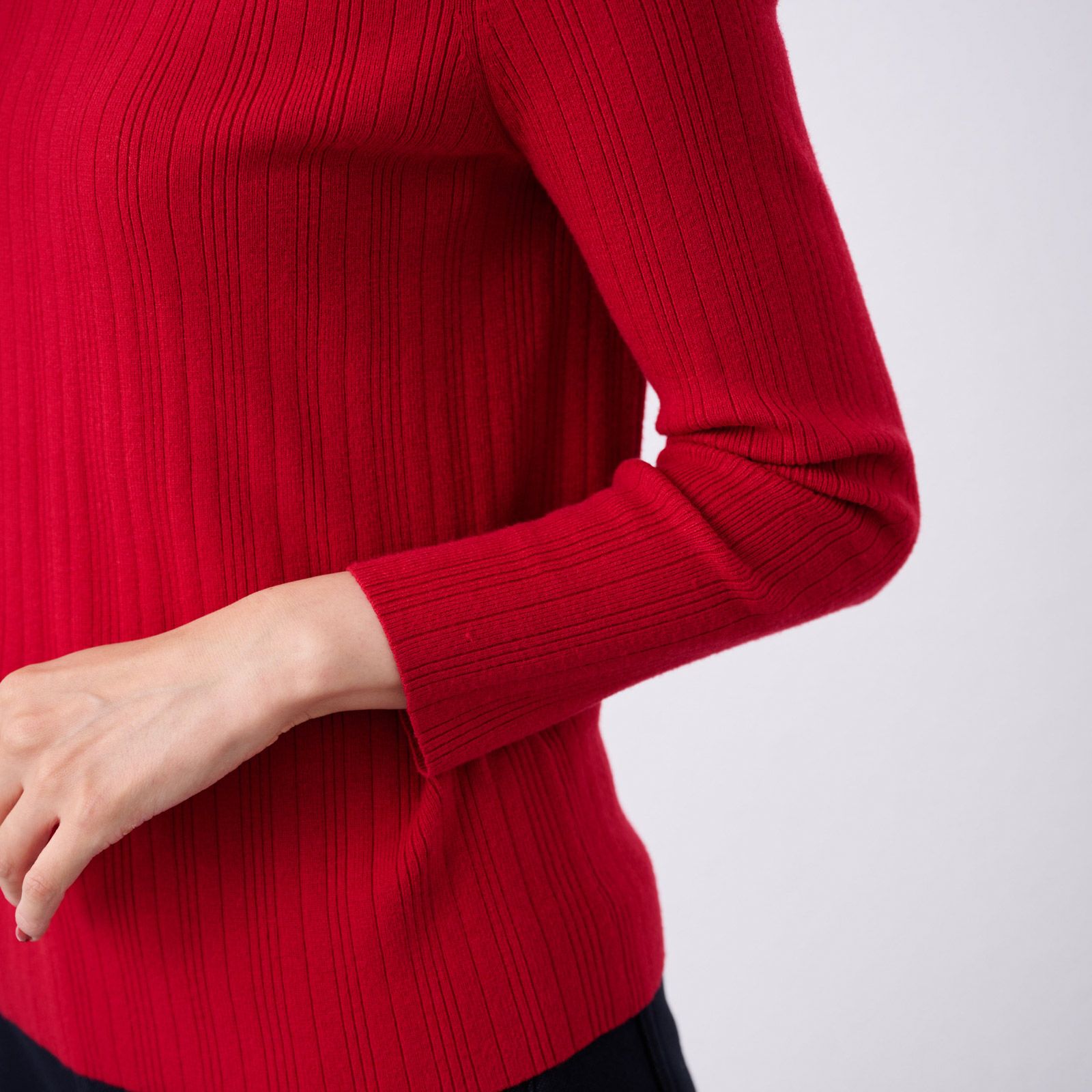 洗える・保温　マシュマロタッチ　フリルネックプルオーバー