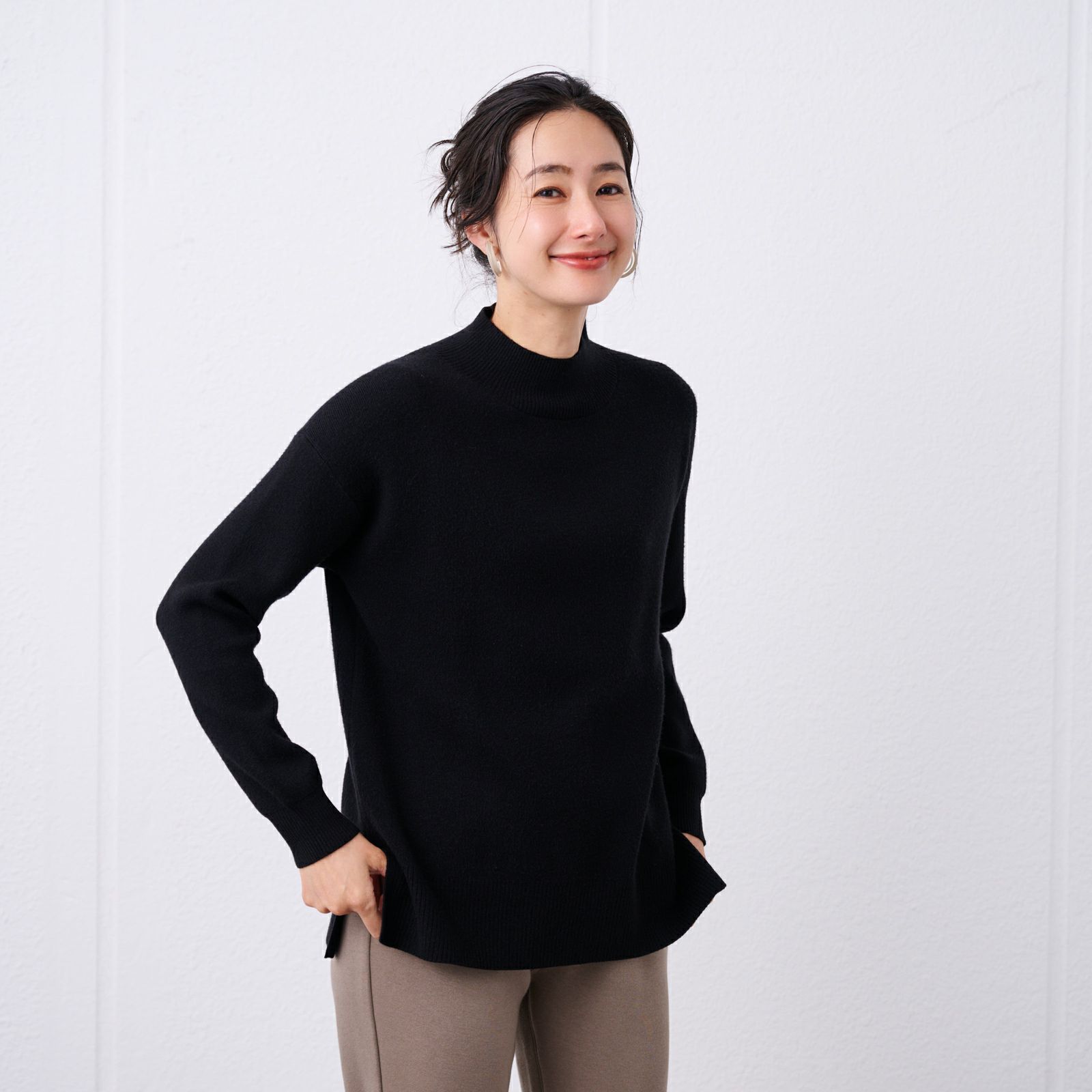 洗える・保温　マシュマロタッチ　モックネックプルオーバー