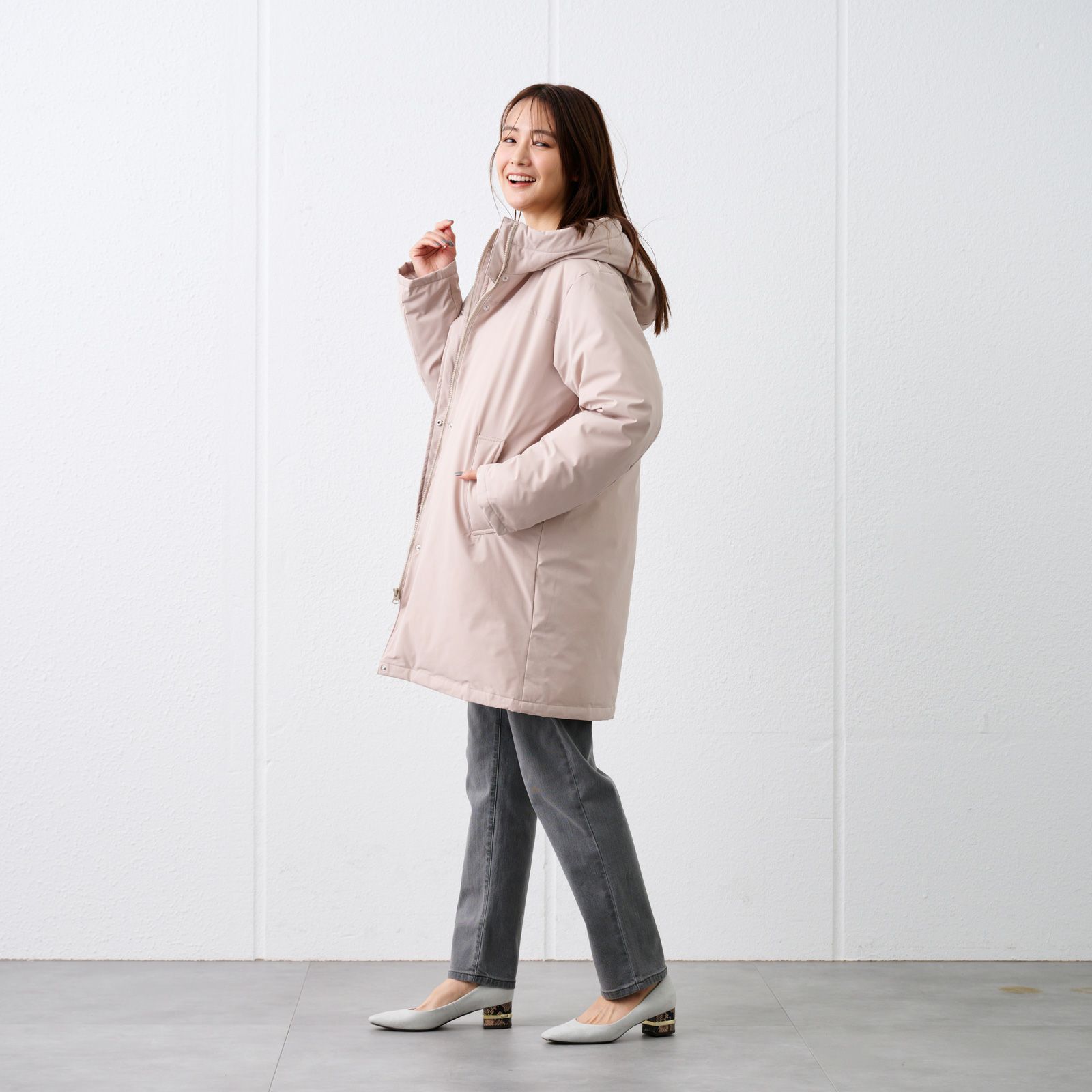 ピースフィットウォーム　保温中わたボリュームフードロングコート