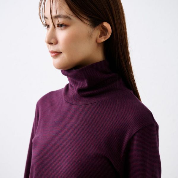 コットン100起毛　タートルネック長袖Tシャツ