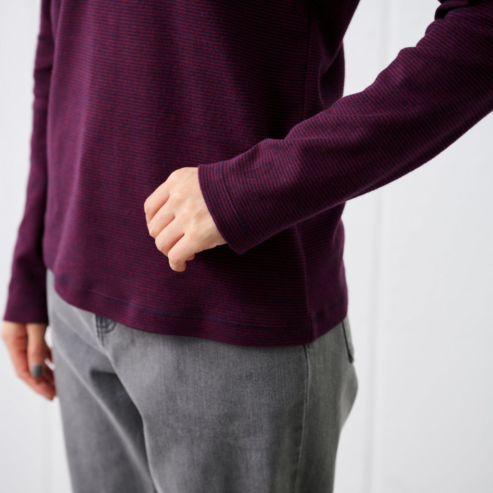 コットン100起毛　タートルネック長袖Tシャツ